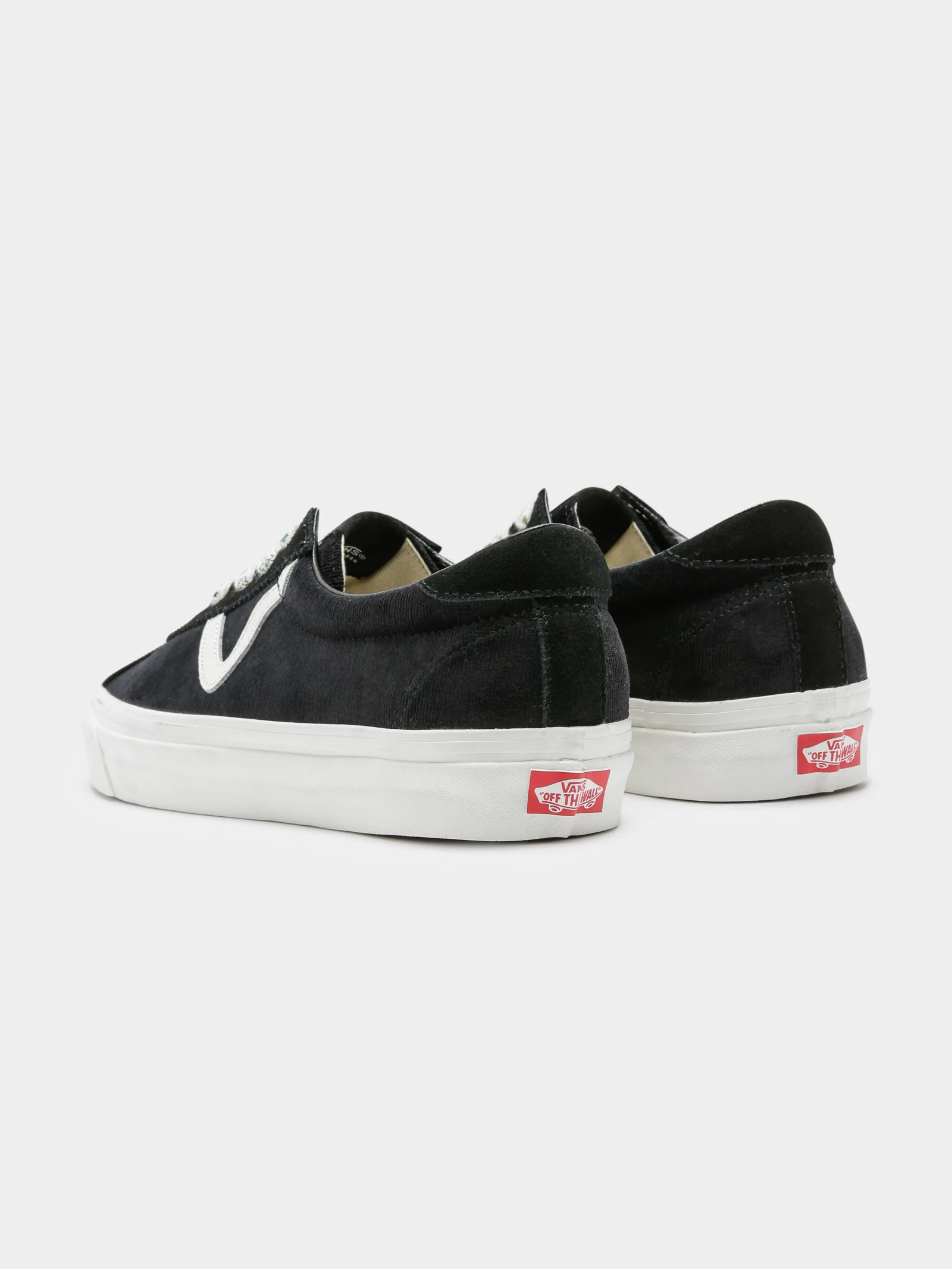 Unisex Style 73 DX Anaheim Sneakers - Image 7