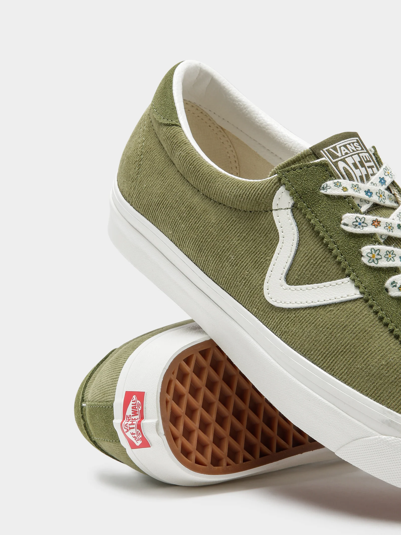 Unisex Style 73 DX Anaheim Sneakers - Image 4