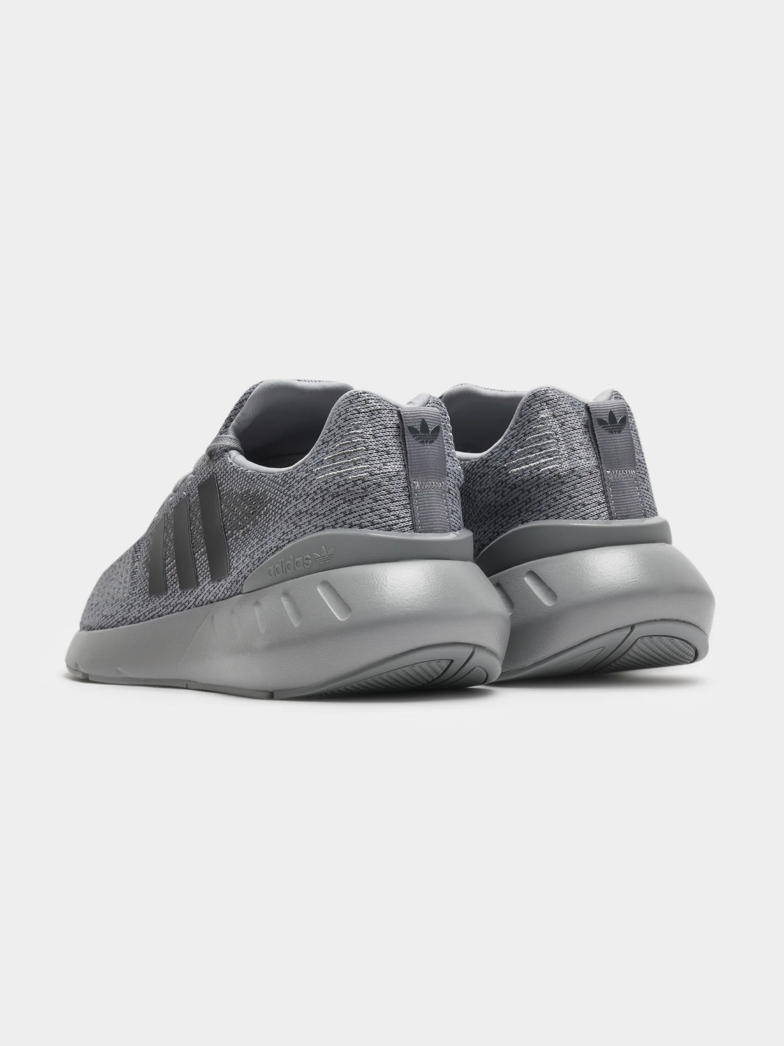 Unisex Swift Run 22 - Image 7