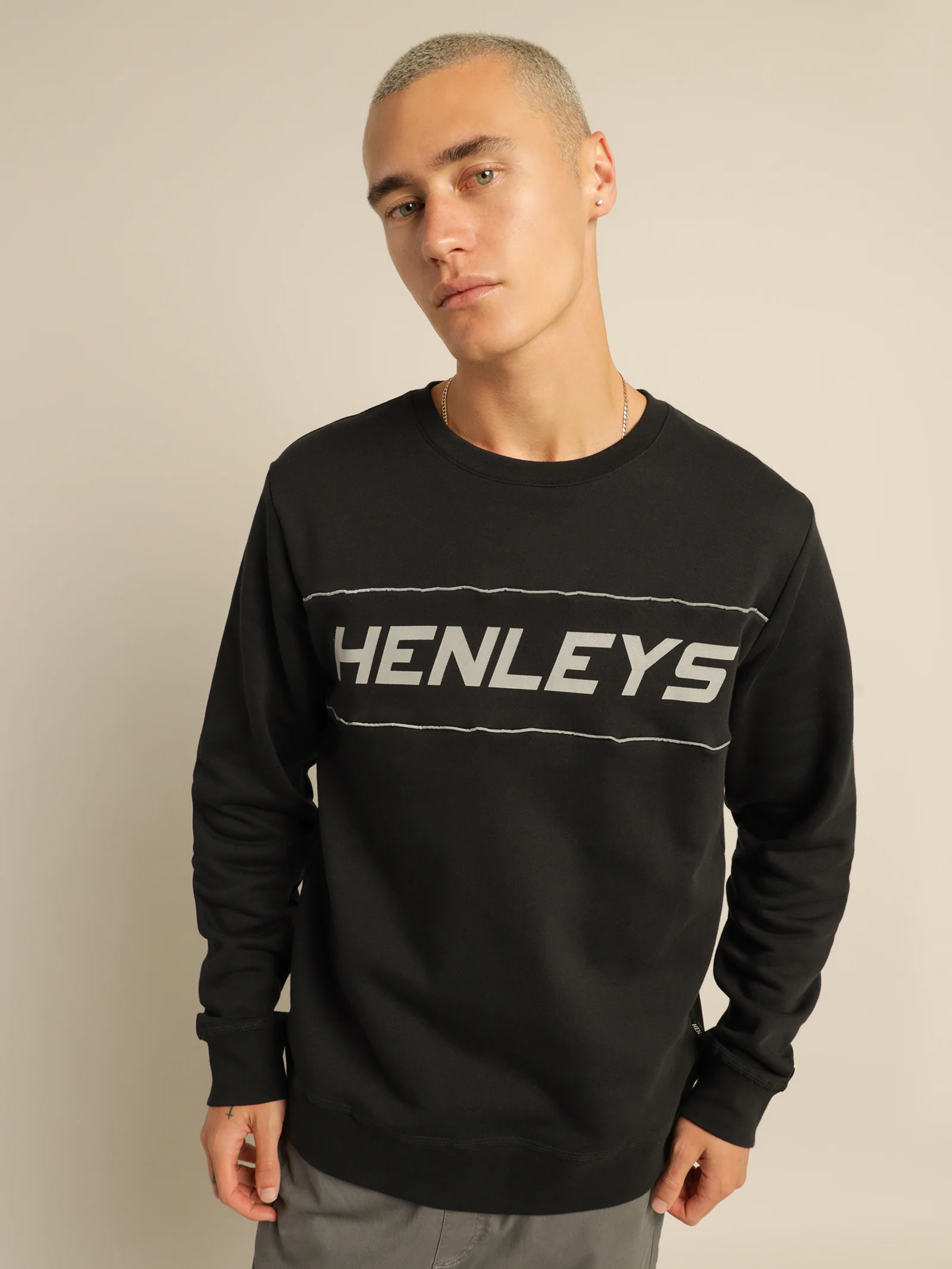 United Reflective Crew Sweat - Image 3