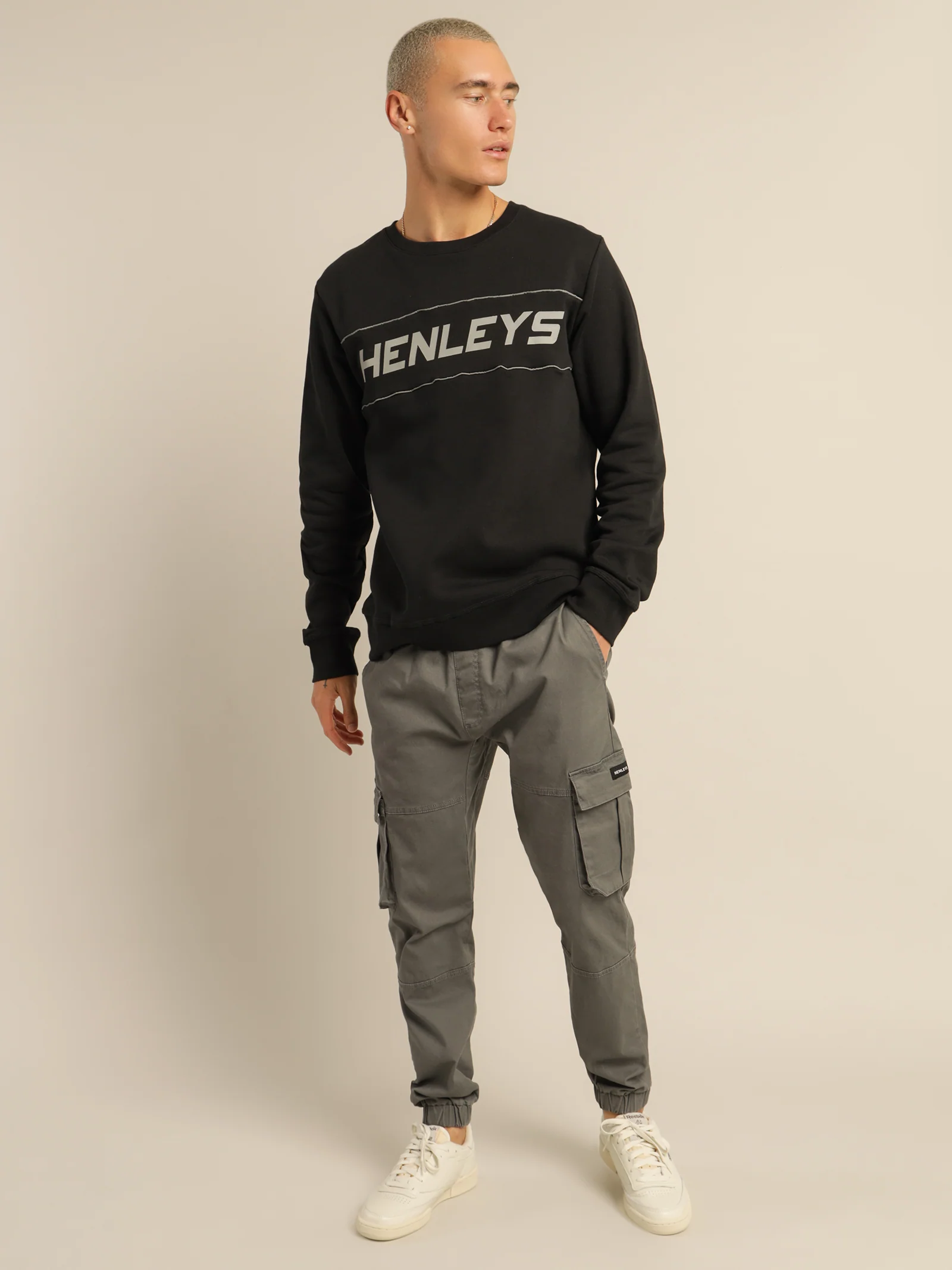 United Reflective Crew Sweat - Image 7