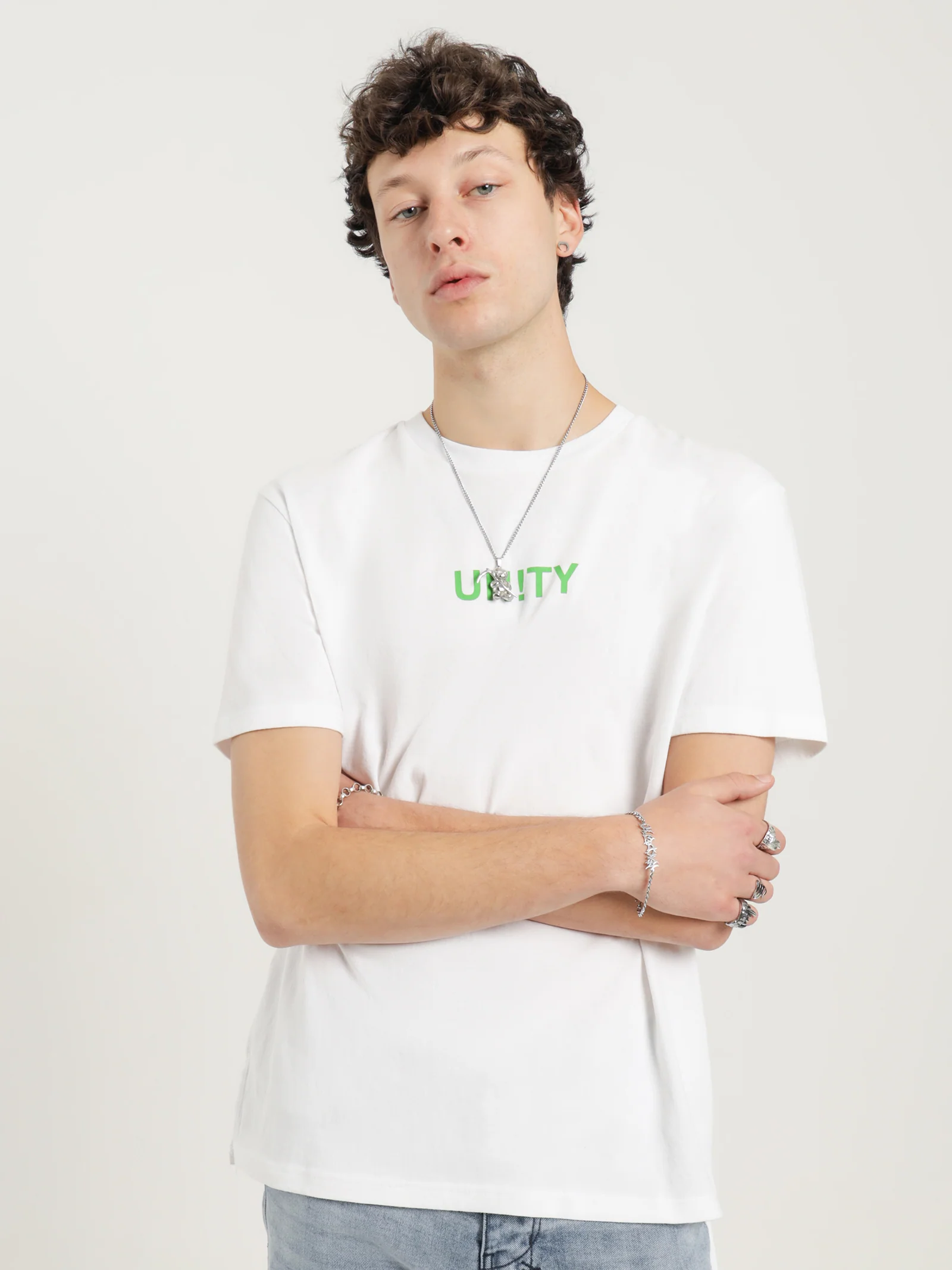 Unity Stitch Kash Short Sleeve T-Shirt - Image 4