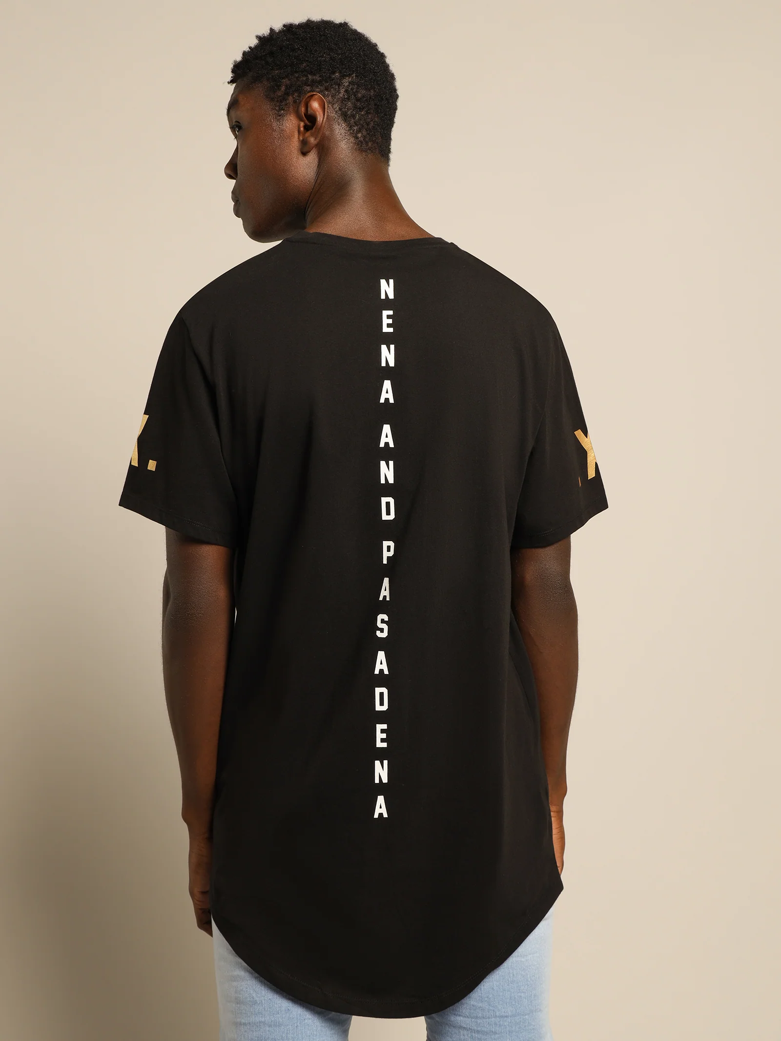 Unleashed Cape T-Shirt - Image 2