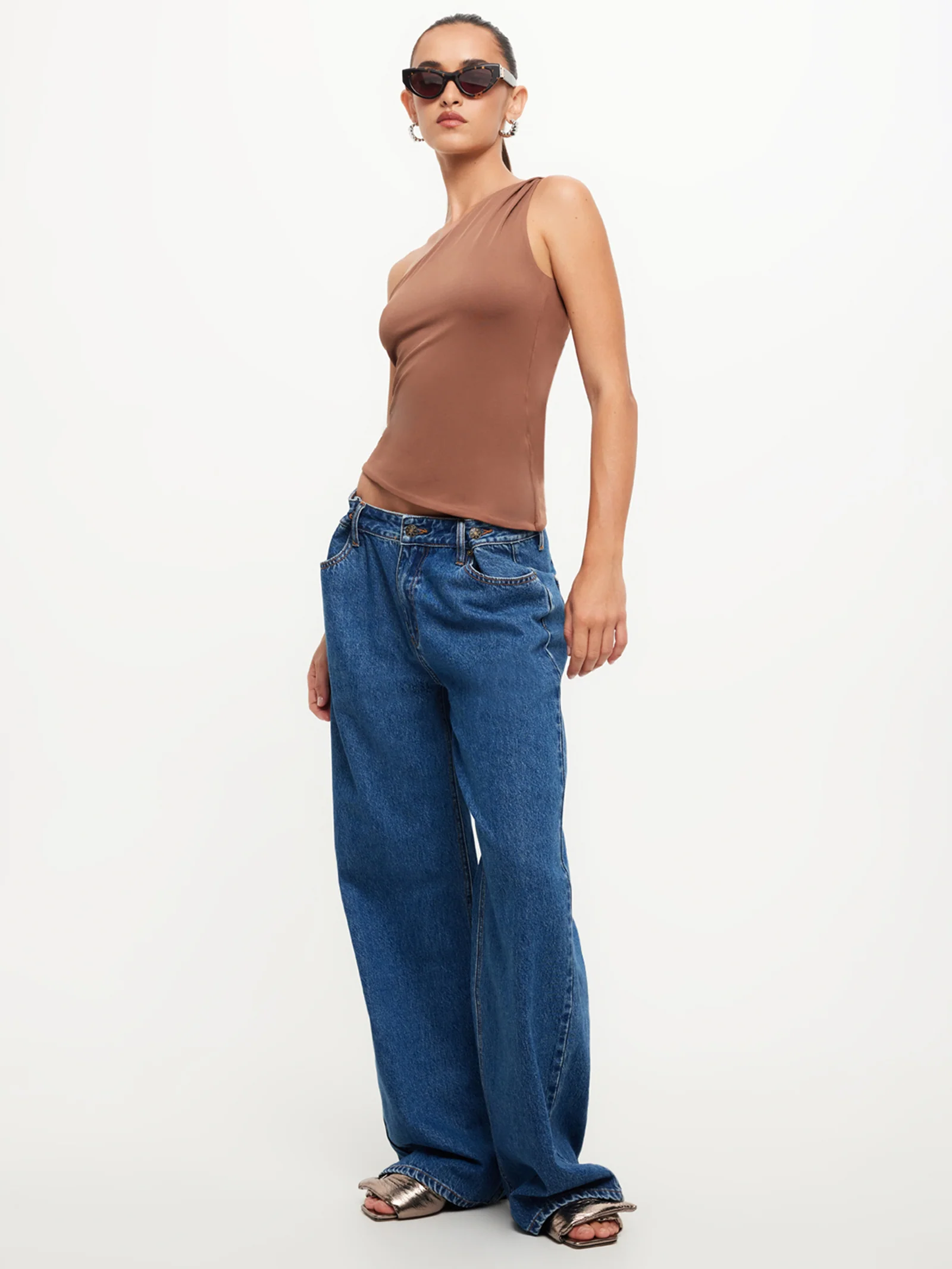 Unveiling One Shoulder Top - Image 4