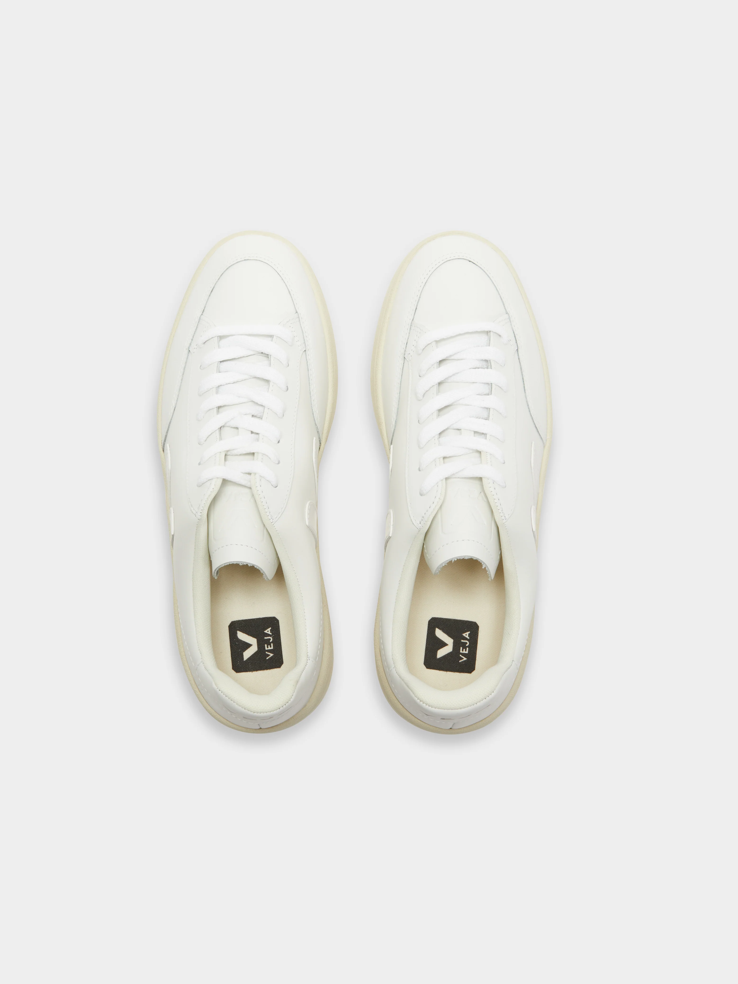 Womens V12 Leather Sneakers - Image 8