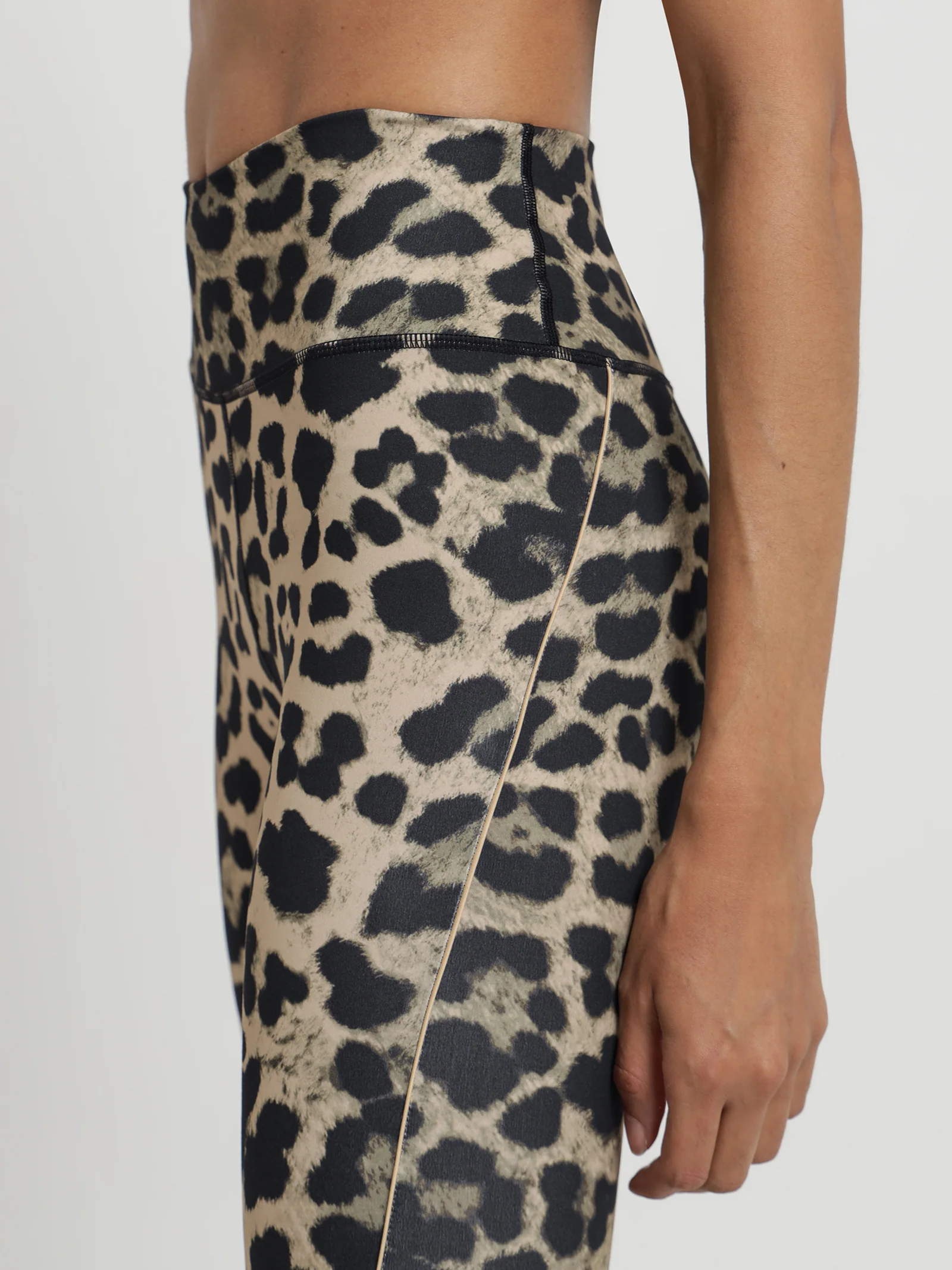 Valley Leggings - Image 4