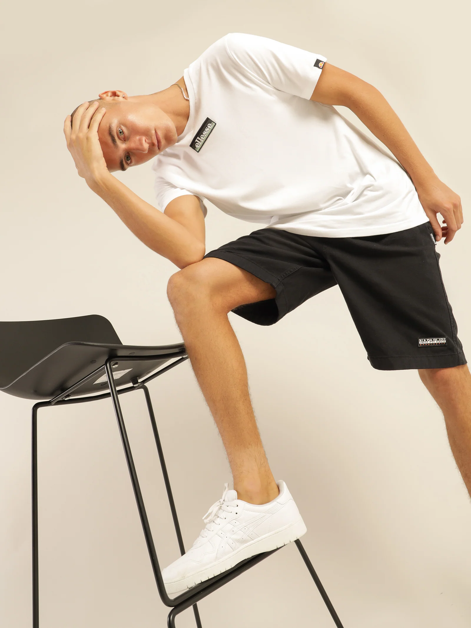 Valliteri T-Shirt - Image 2