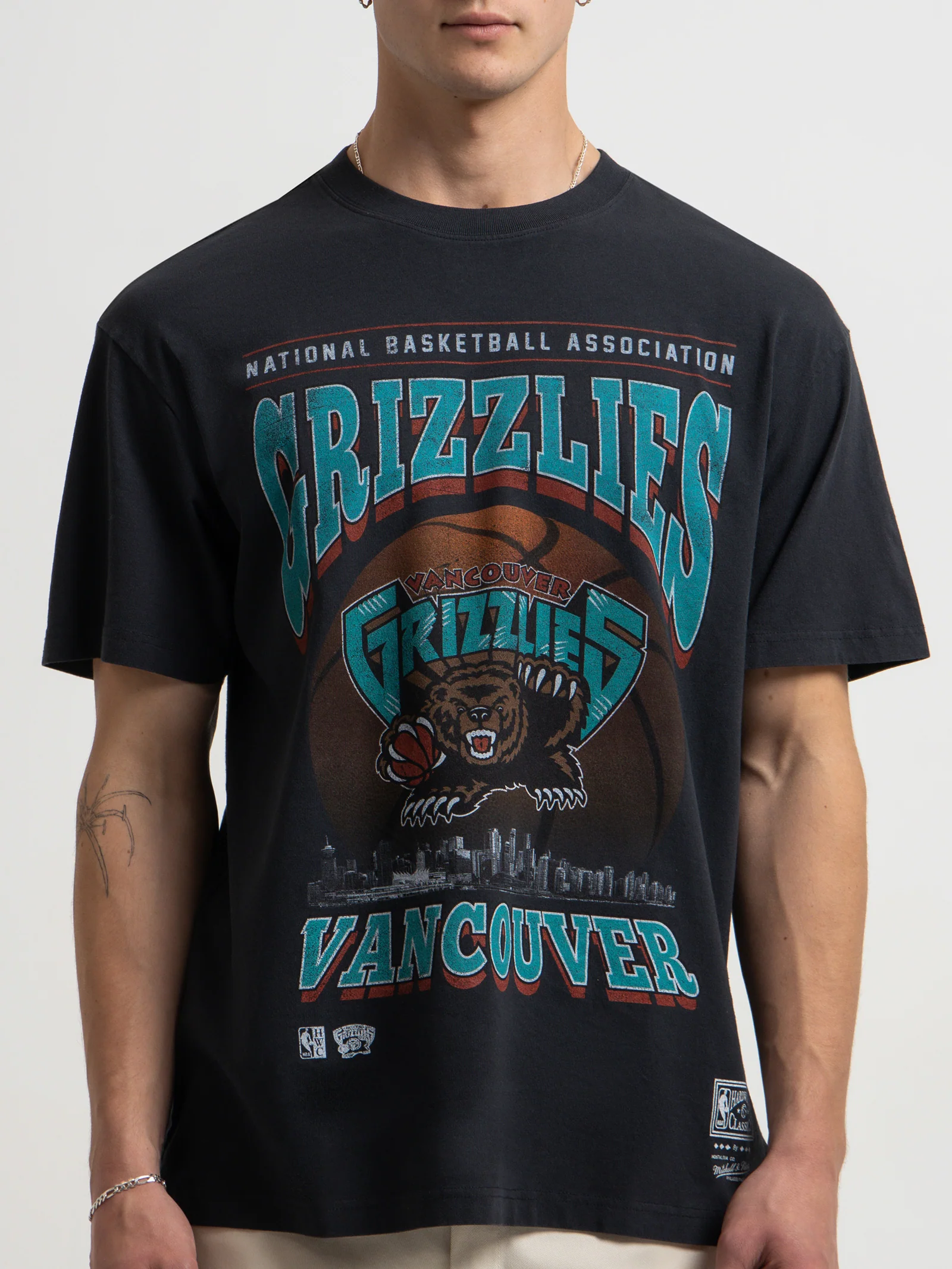 Vancouver Grizzlies Skyline T-Shirt - Image 3