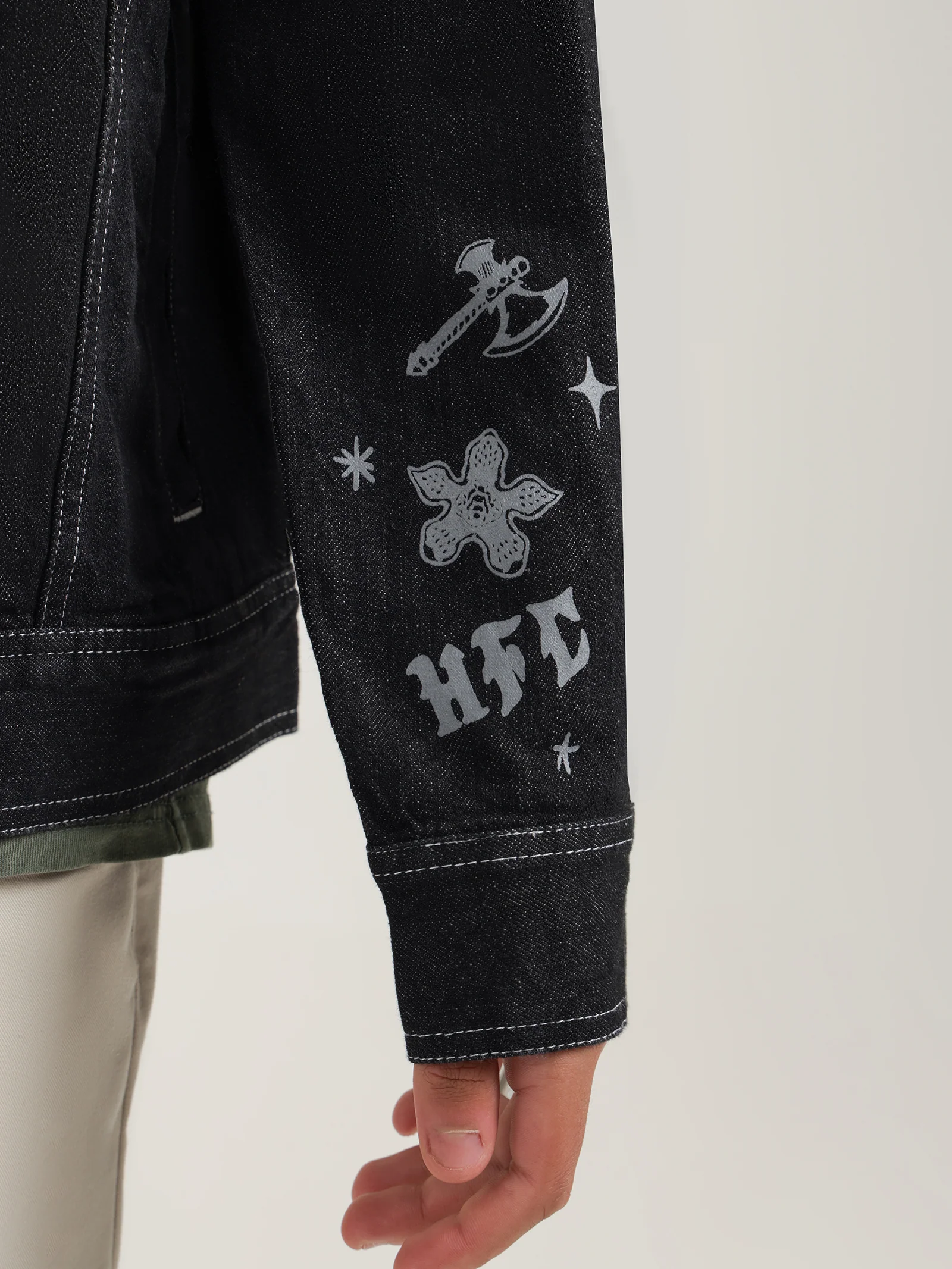 Vans x Stranger Things Hellfire Club Jean Jacket - Image 4