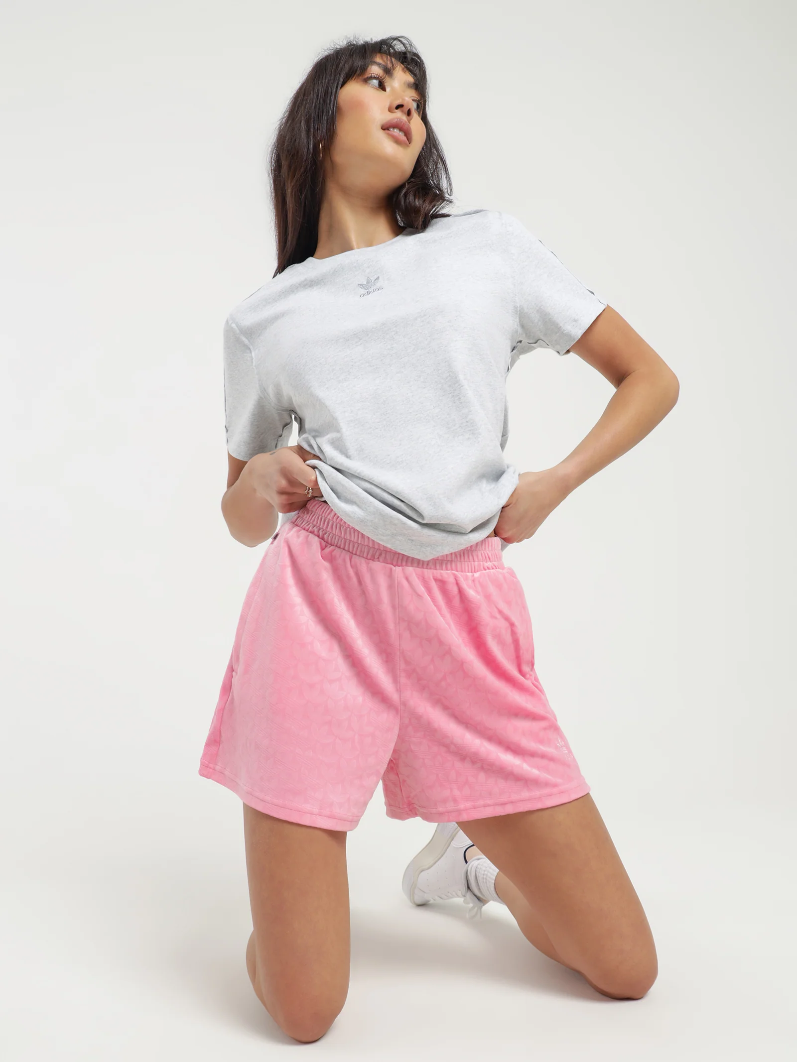 Velvet Shorts - Image 2