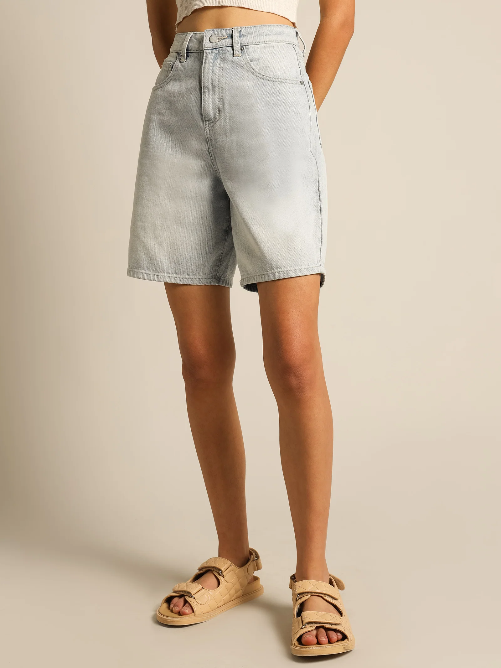 Venice Shorts - Image 2