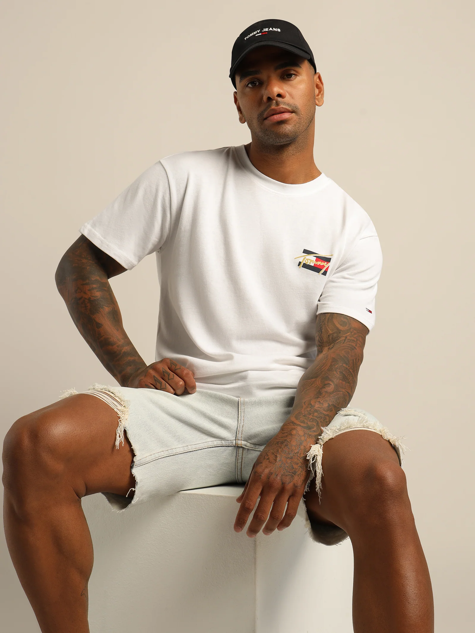Vintage Circular T-Shirt - Image 3