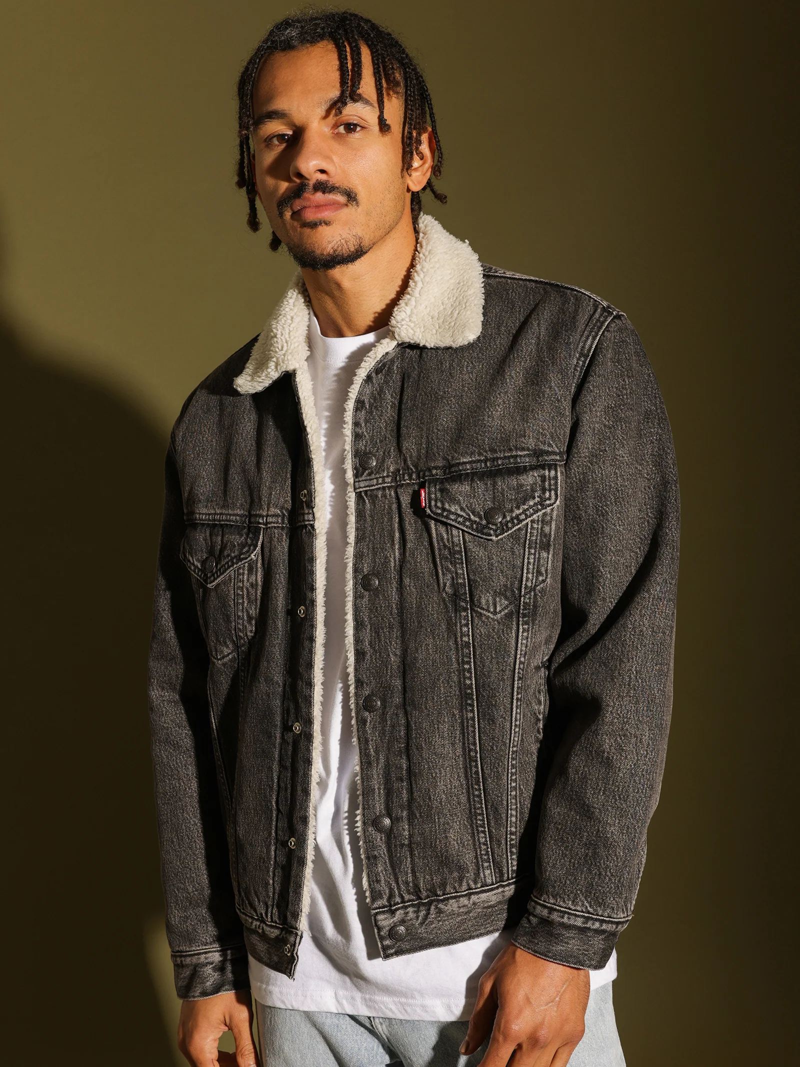 Vintage Fit Sherpa Trucker - Image 5