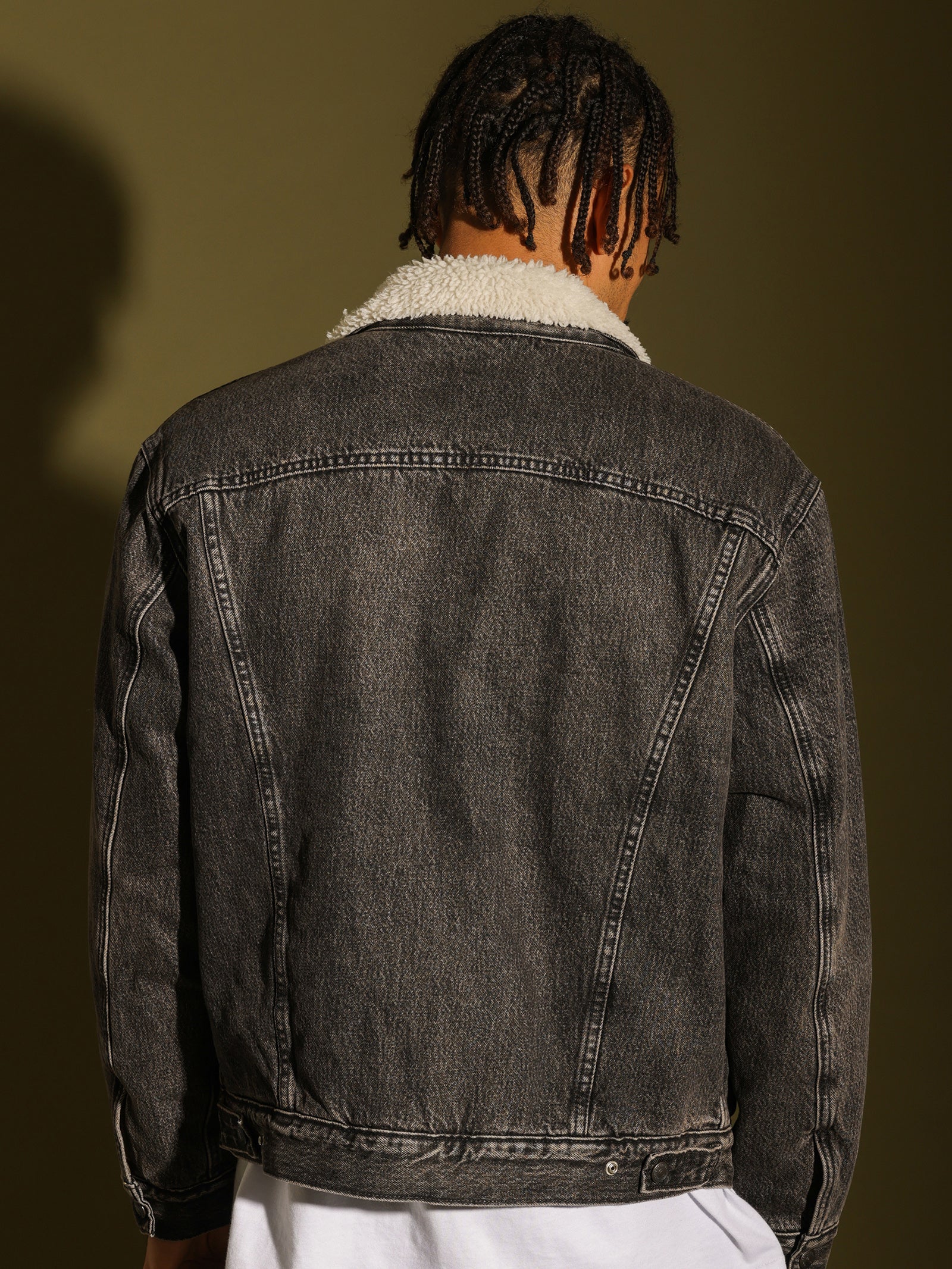Vintage Fit Sherpa Trucker - Image 6