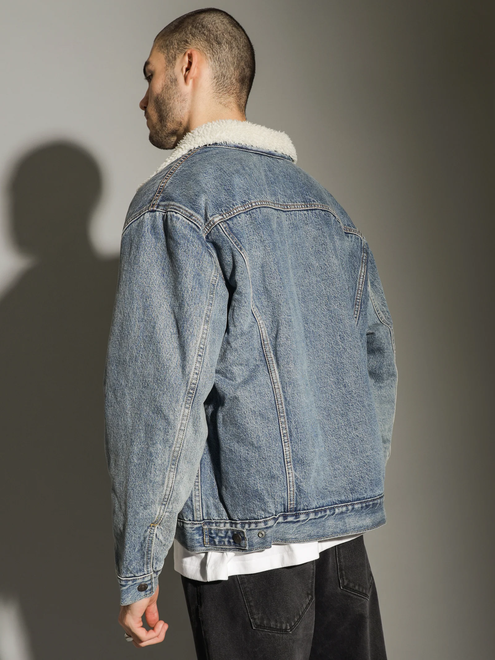 Vintage Fit Sherpa Trucker Jacket - Image 7