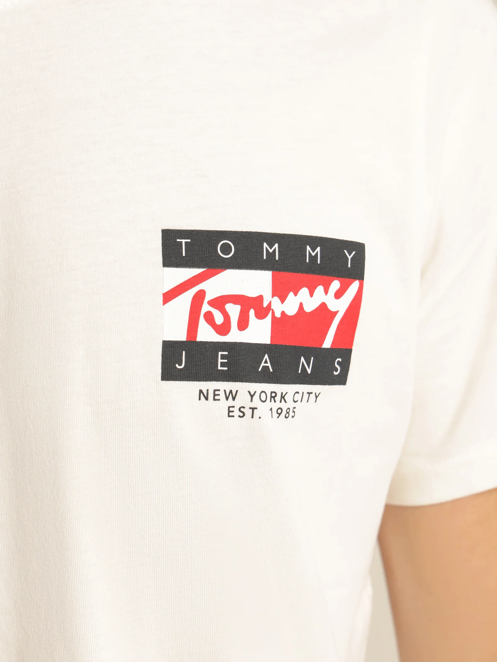 Vintage Flag T-Shirt - Image 4