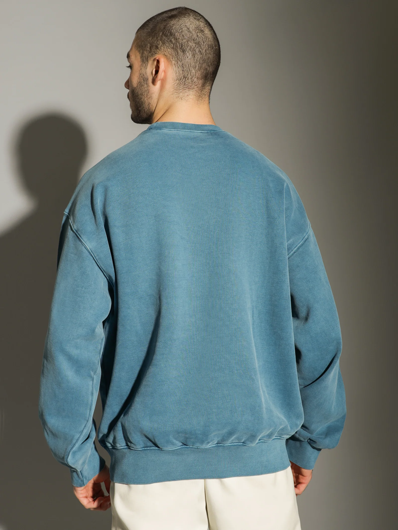 Vista Sweatshirt - Image 5
