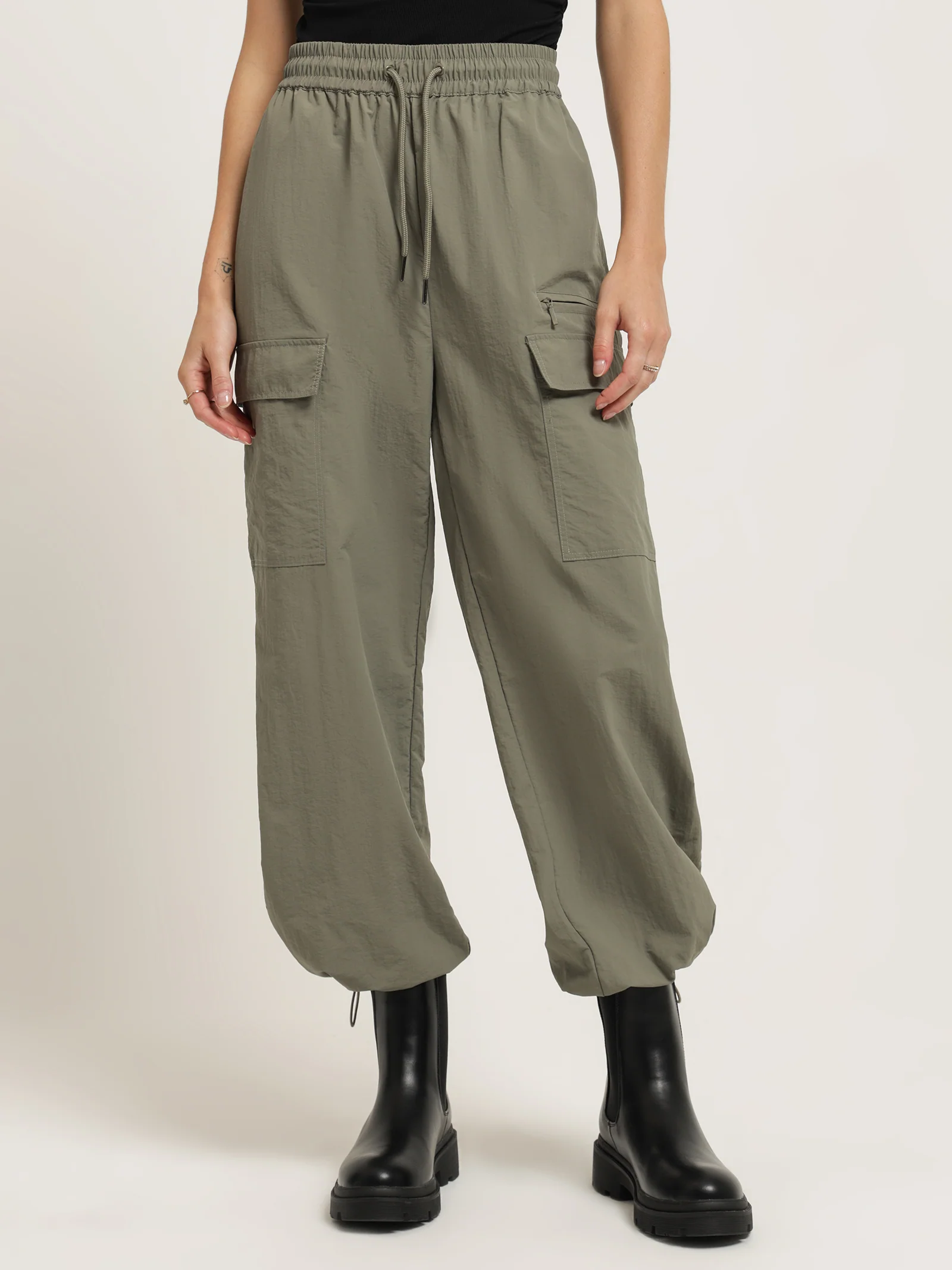Vladia Spray Pants - Image 2