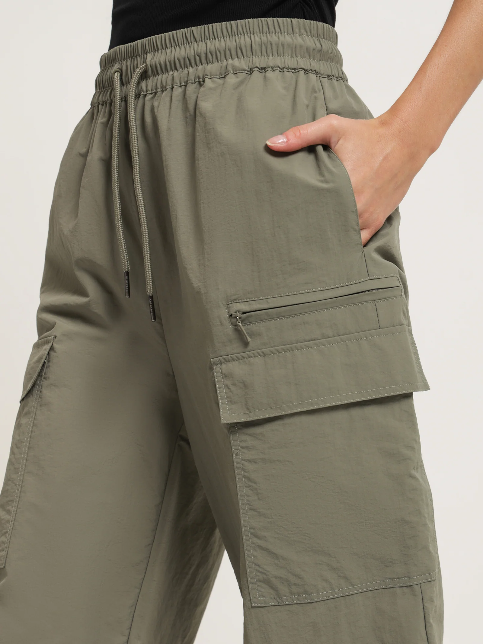 Vladia Spray Pants - Image 4