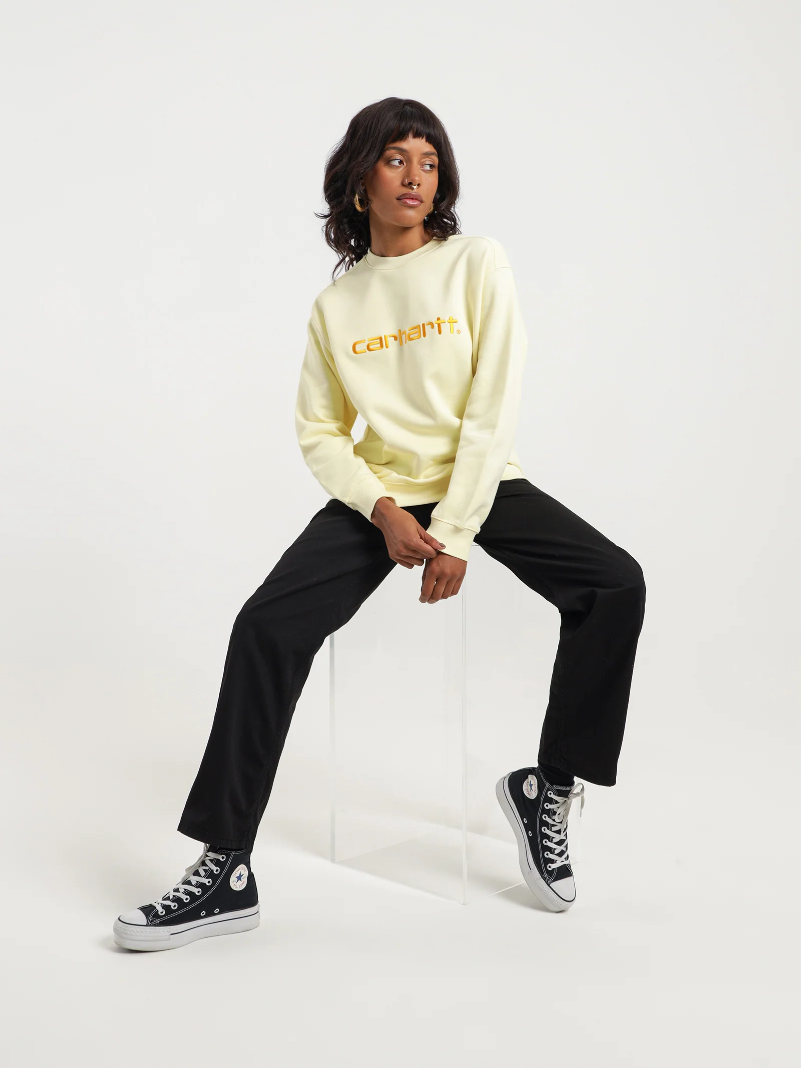 W' Carhartt Sweater - Image 4