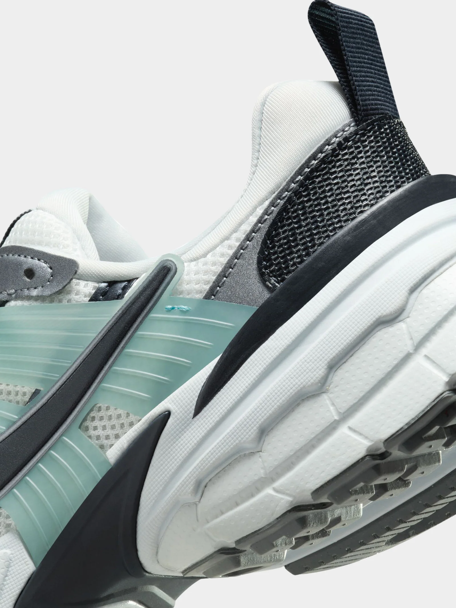 Womens Nike V2K Run - Image 6