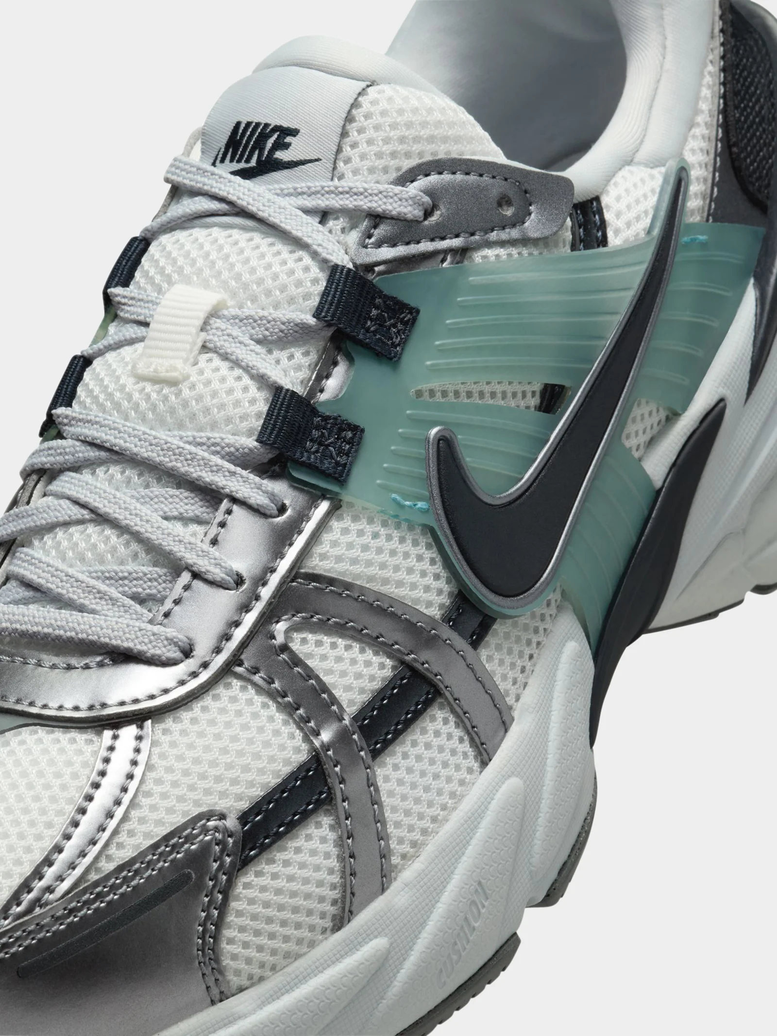 Womens Nike V2K Run - Image 7