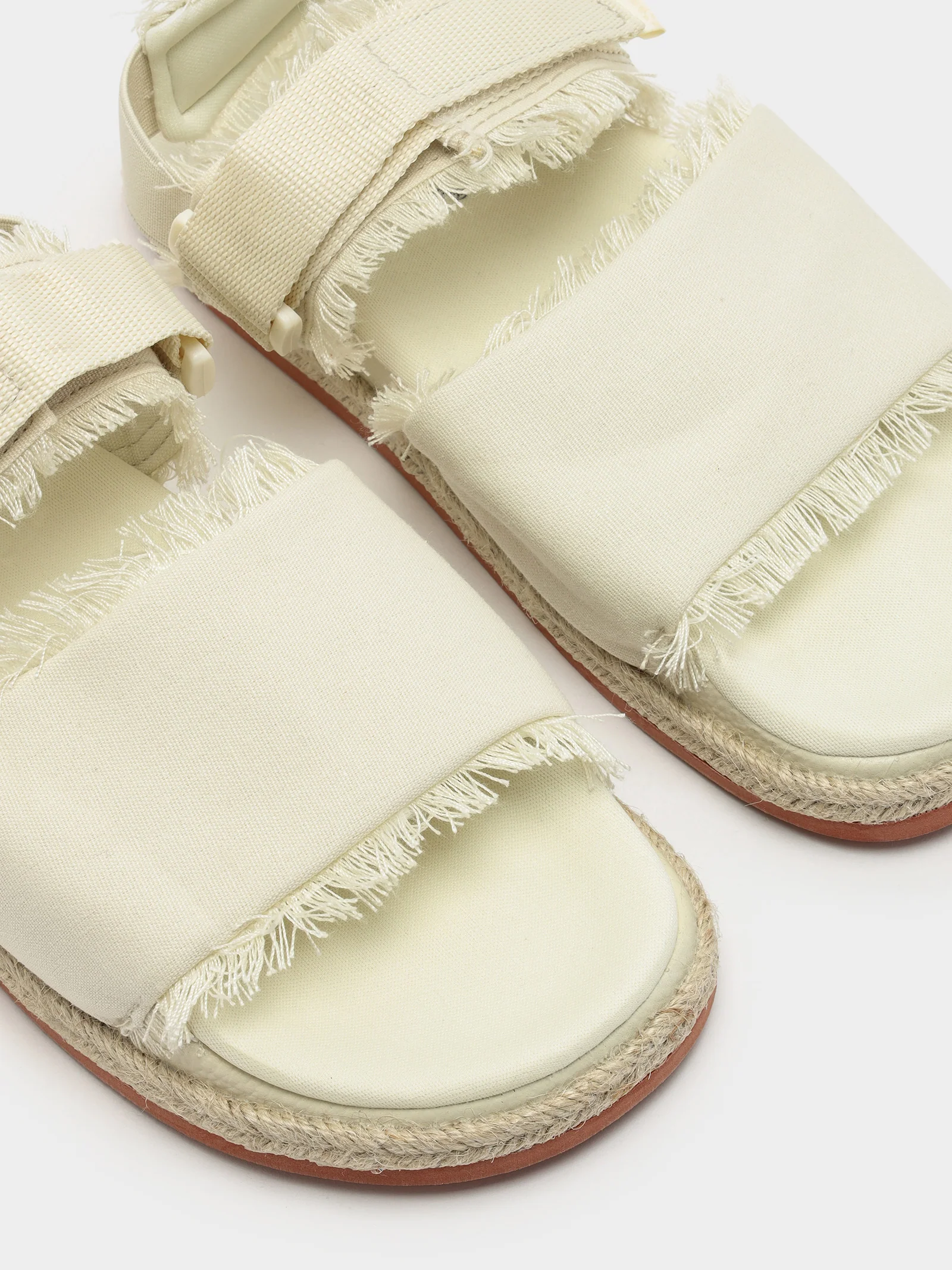 Womens 1911 Organic Fringed Sandal - Image 5