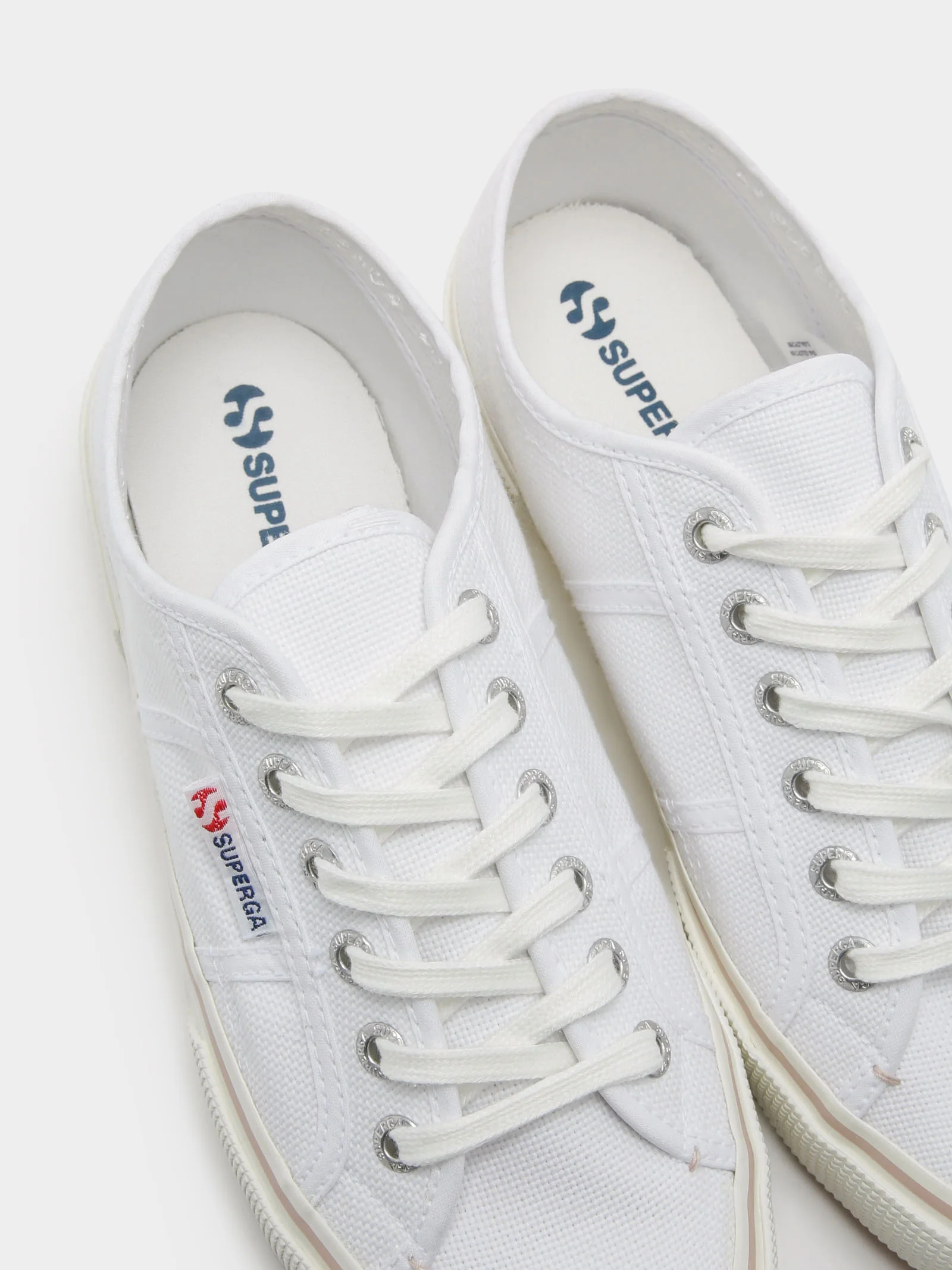 Womens 2490 Bold Sneakers - Image 4