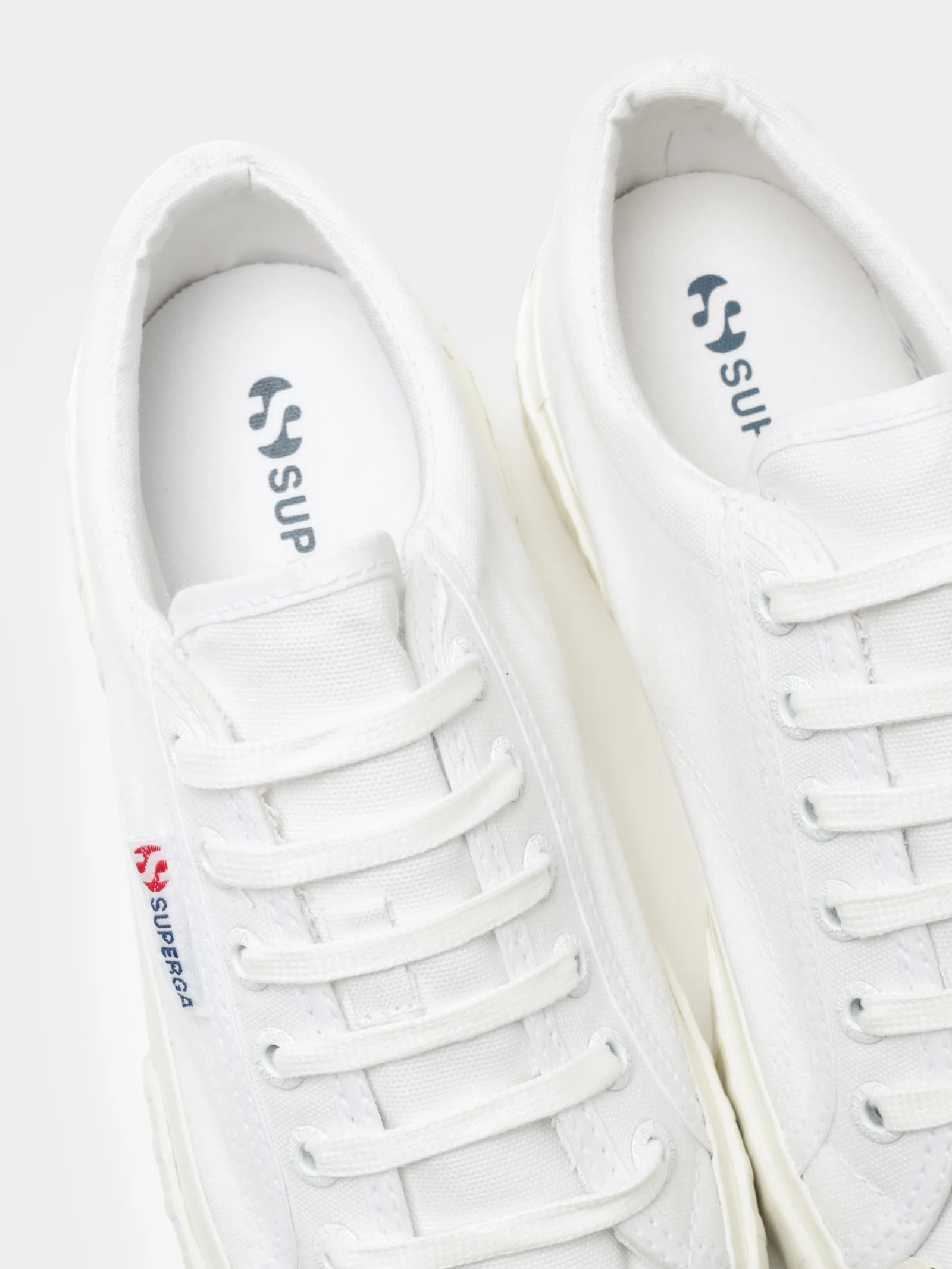 Womens 2631 Stripe Platform Sneaker - Image 3