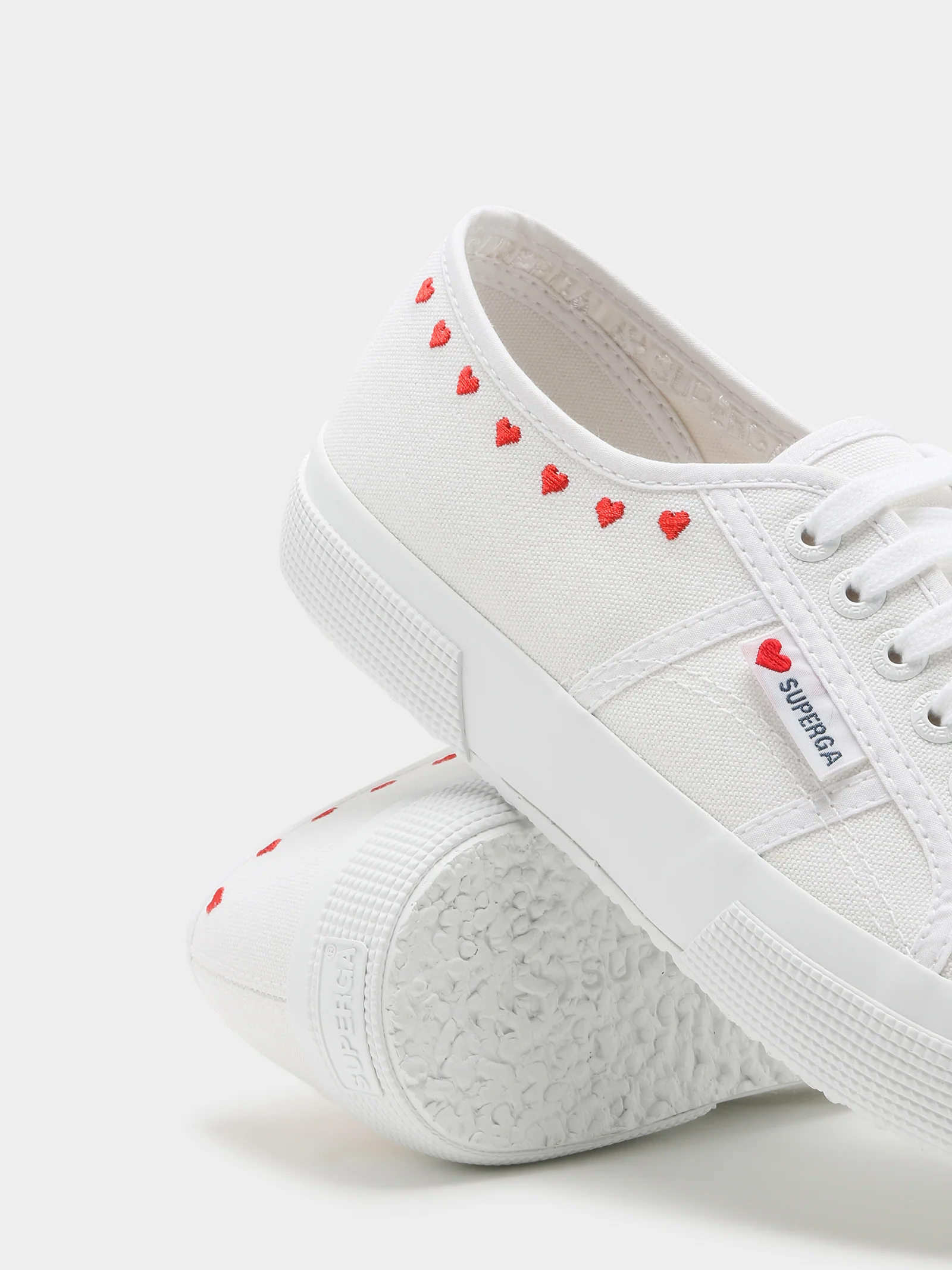 Womens 2750 Cotu Canvas Little Hearts Embroidery Sneakers - Image 5