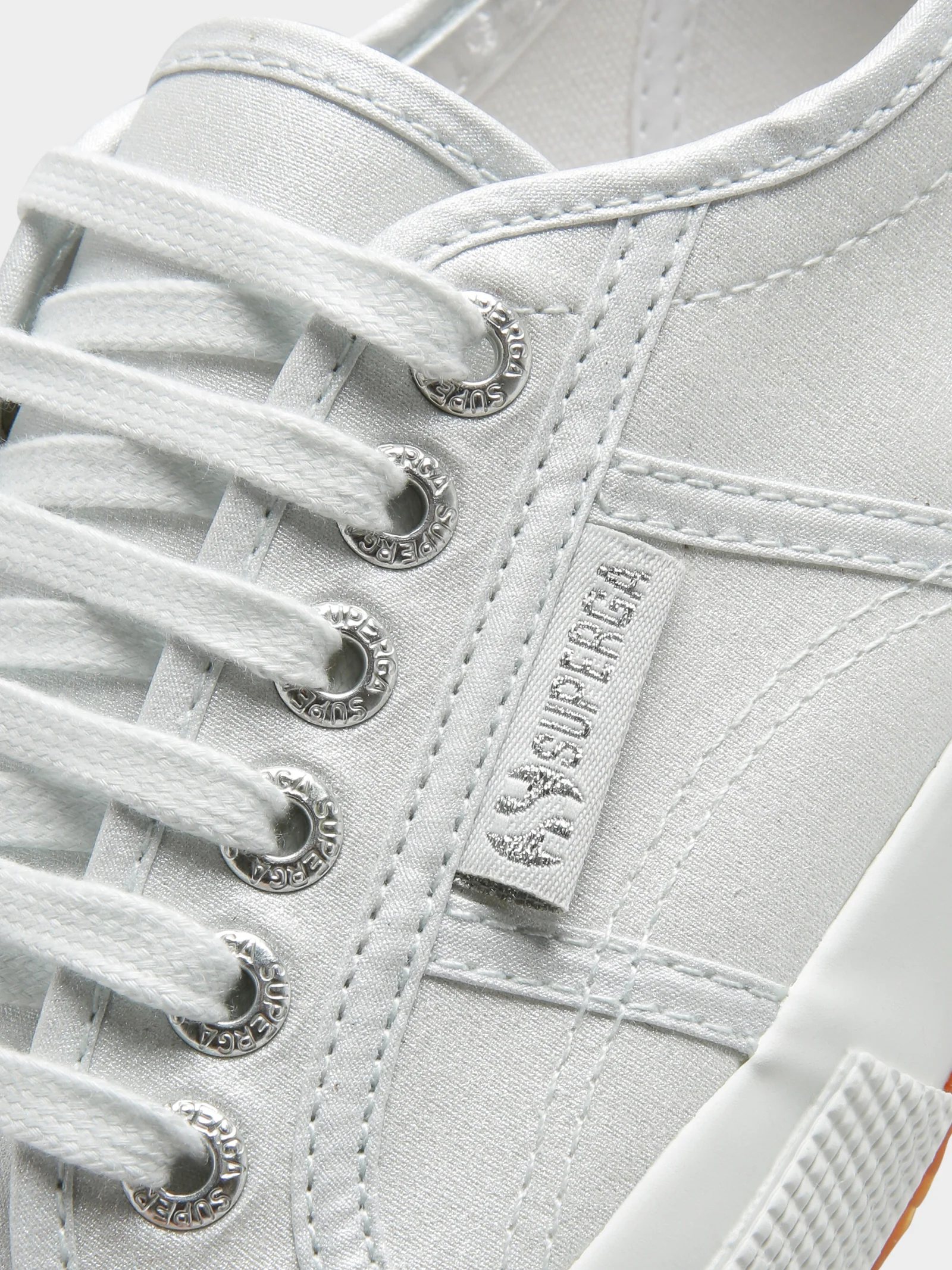 Womens 2750 Pearl Canvas Sneakers - Image 3