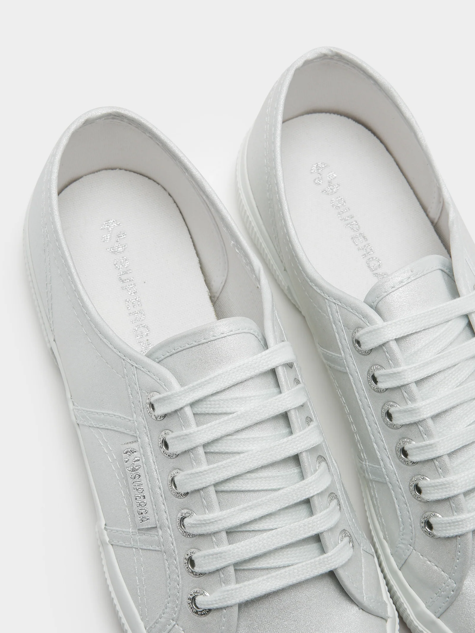 Womens 2750 Pearl Canvas Sneakers - Image 4