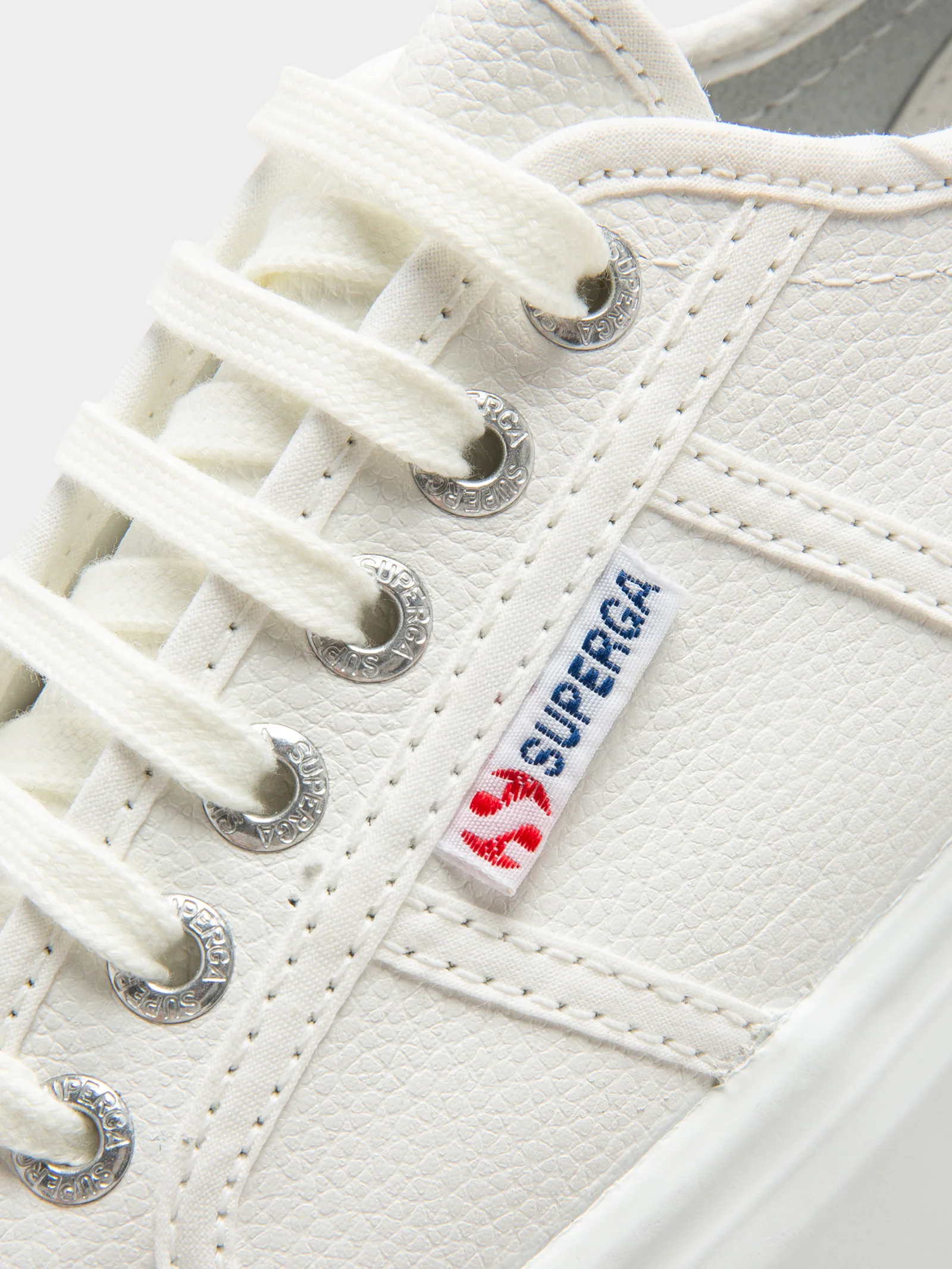 Womens 2790 Cotu Classic Platform Sneakers - Image 3