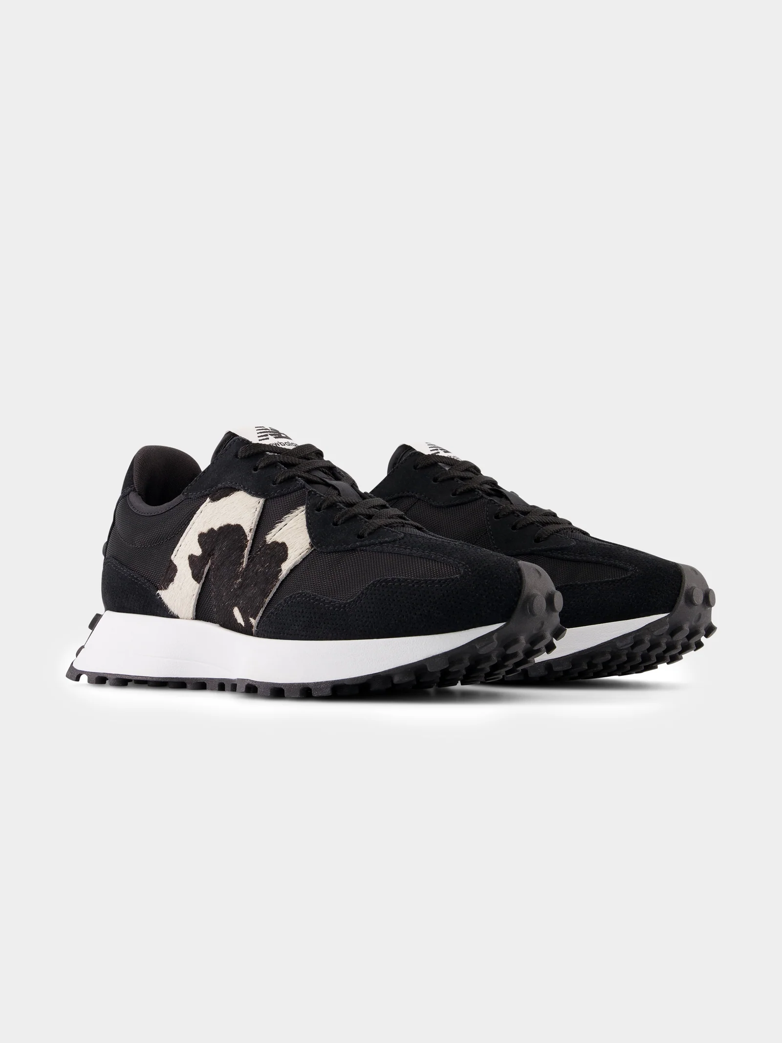 Womens 327 Sneakers - Image 2