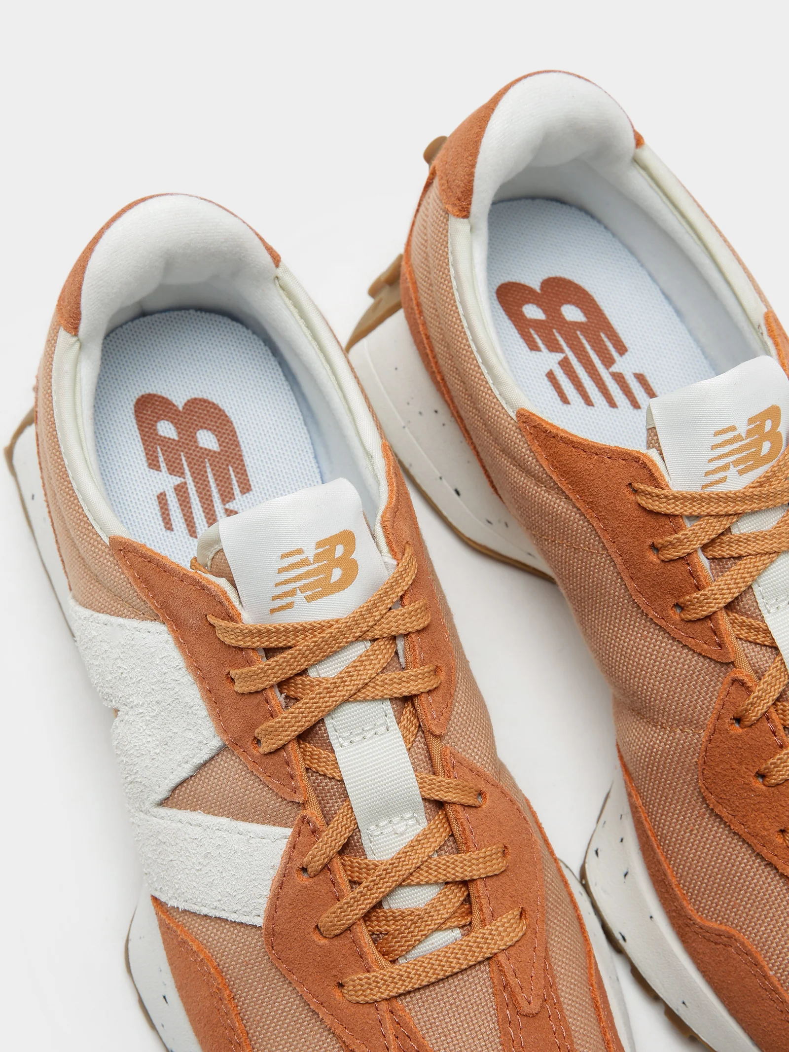 Womens 327 Sneakers - Image 4