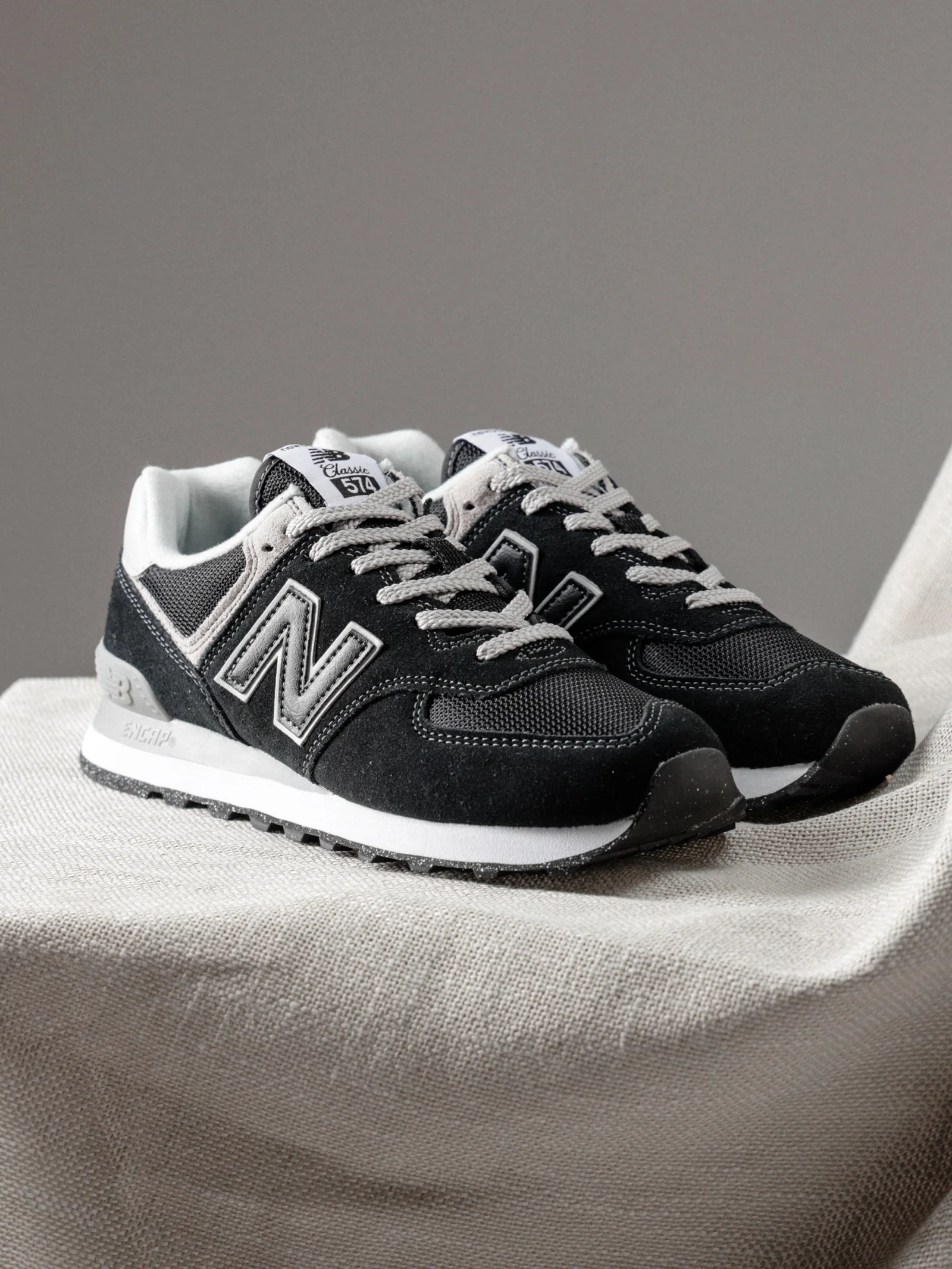 Womens 574 Sneakers - Image 2