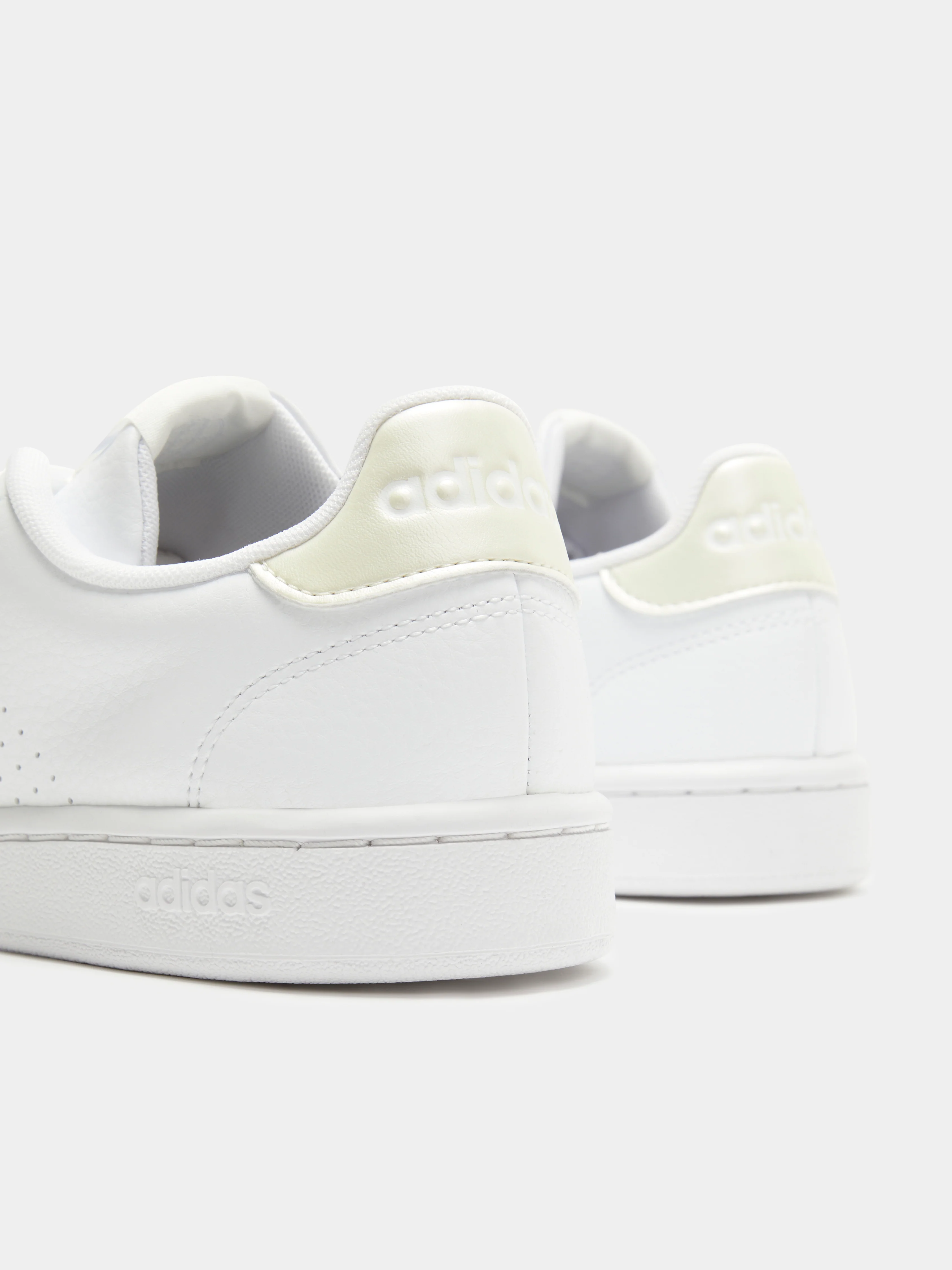 Womens Advantage Sneakers - Image 6