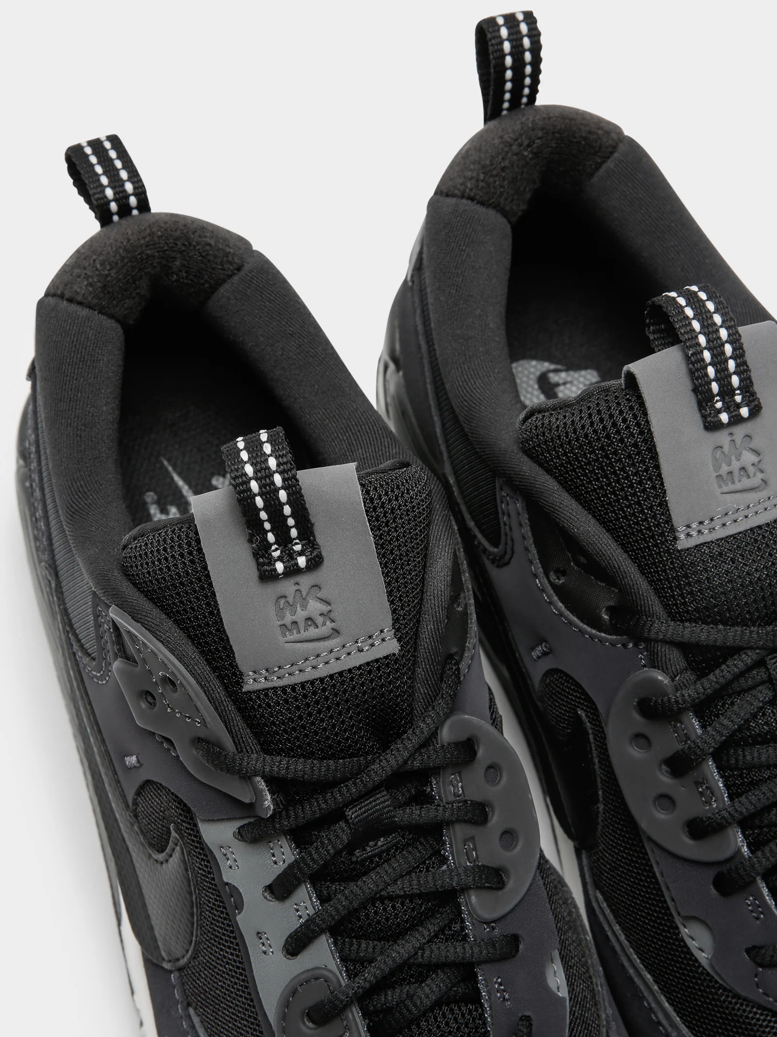 Womens Air Max 90 Futura Sneakers - Image 3