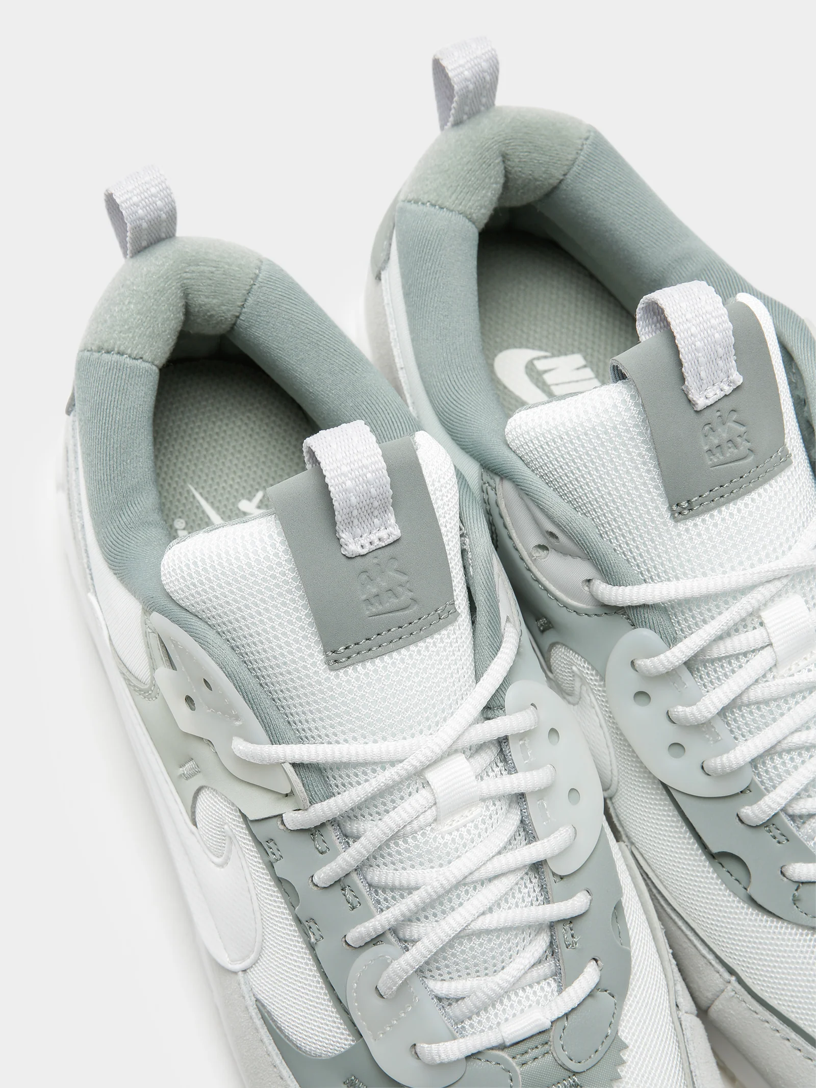 Womens Air Max 90 Futura Sneakers - Image 4