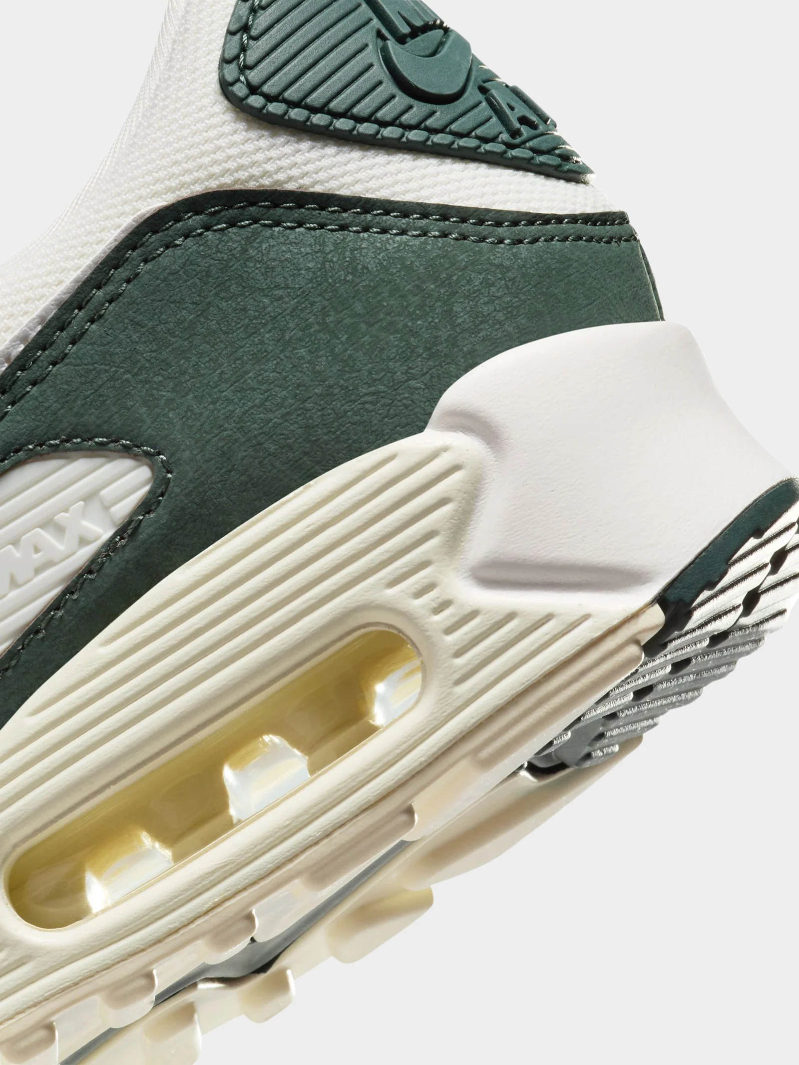 Womens Air Max 90 Sneakers - Image 3