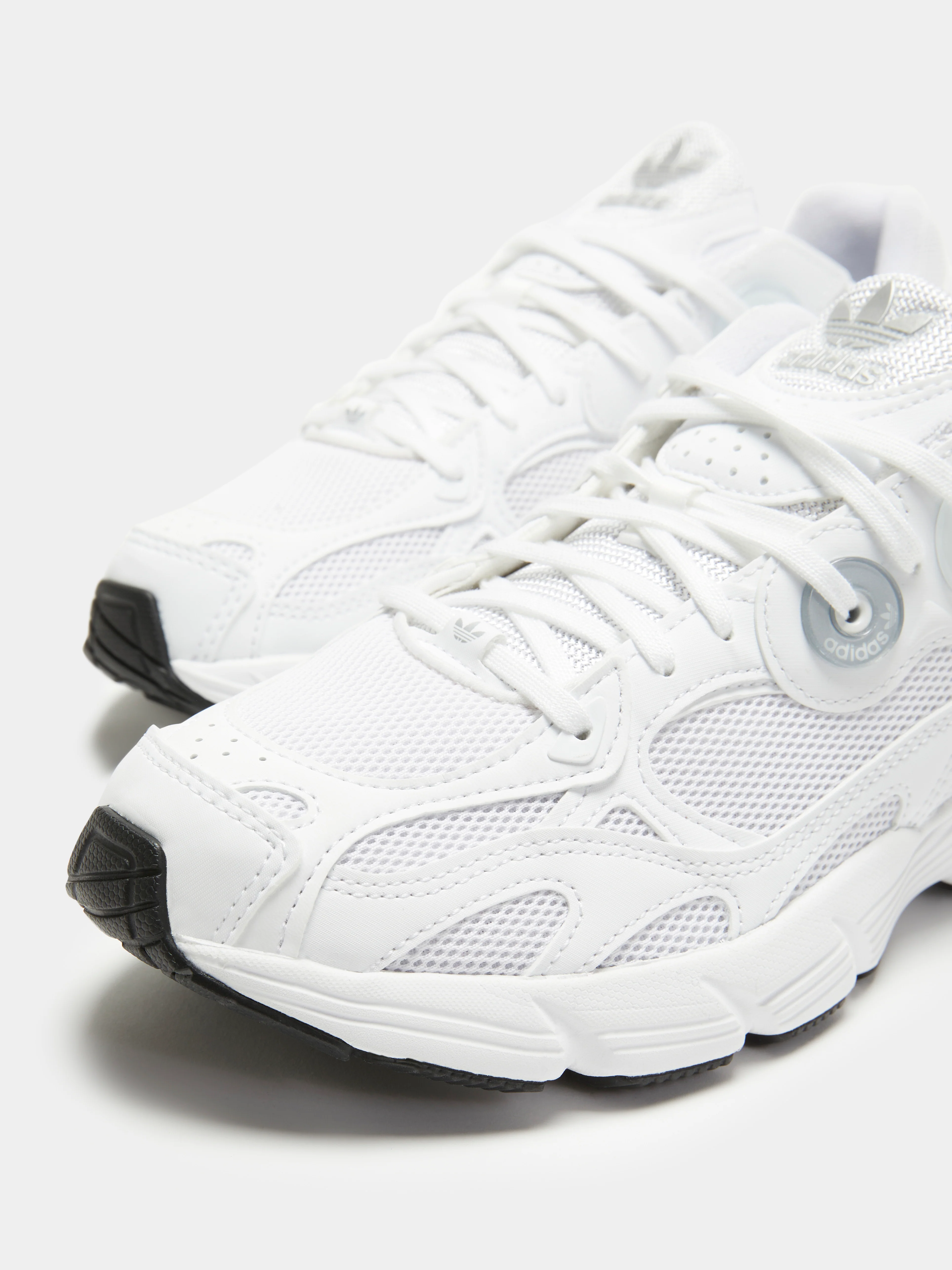 Womens Astir Sneakers - Image 3