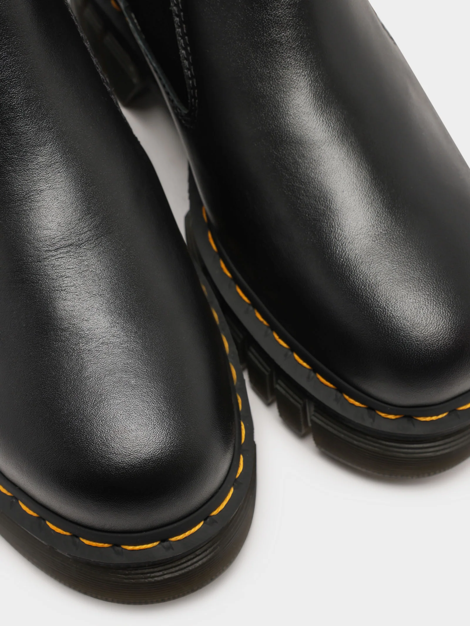 Womens Audrick Chelsea Boots - Image 3