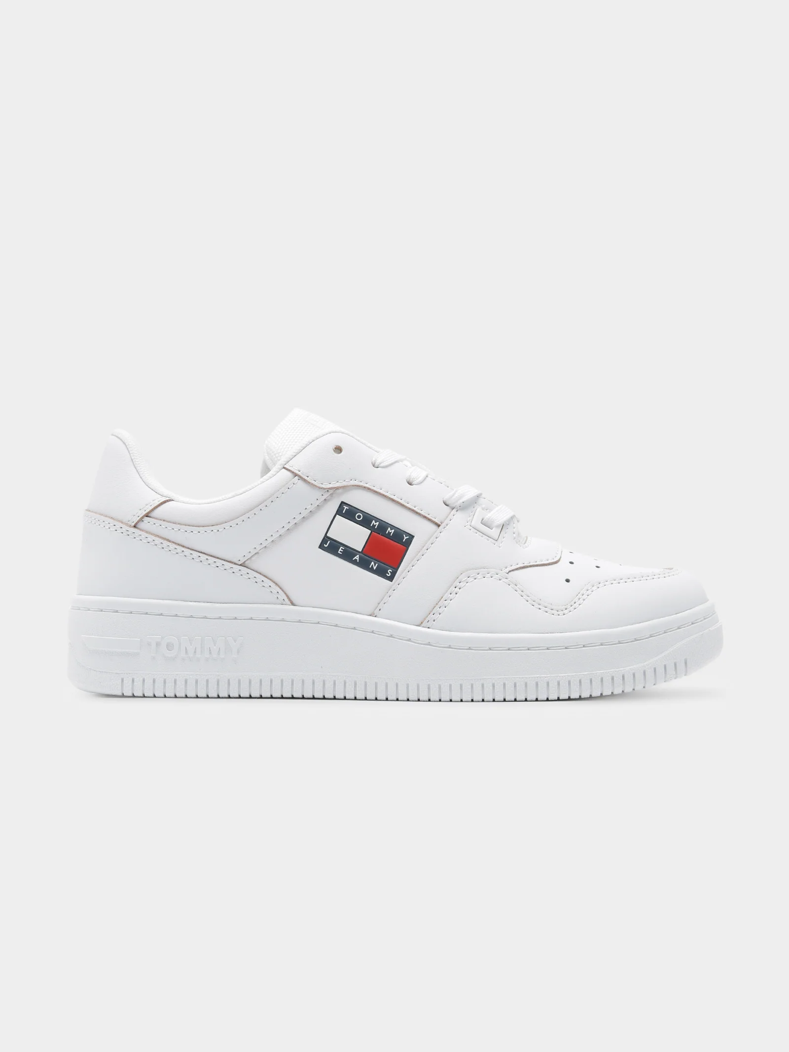 Womens Basket Tech Sneakers - Image 2
