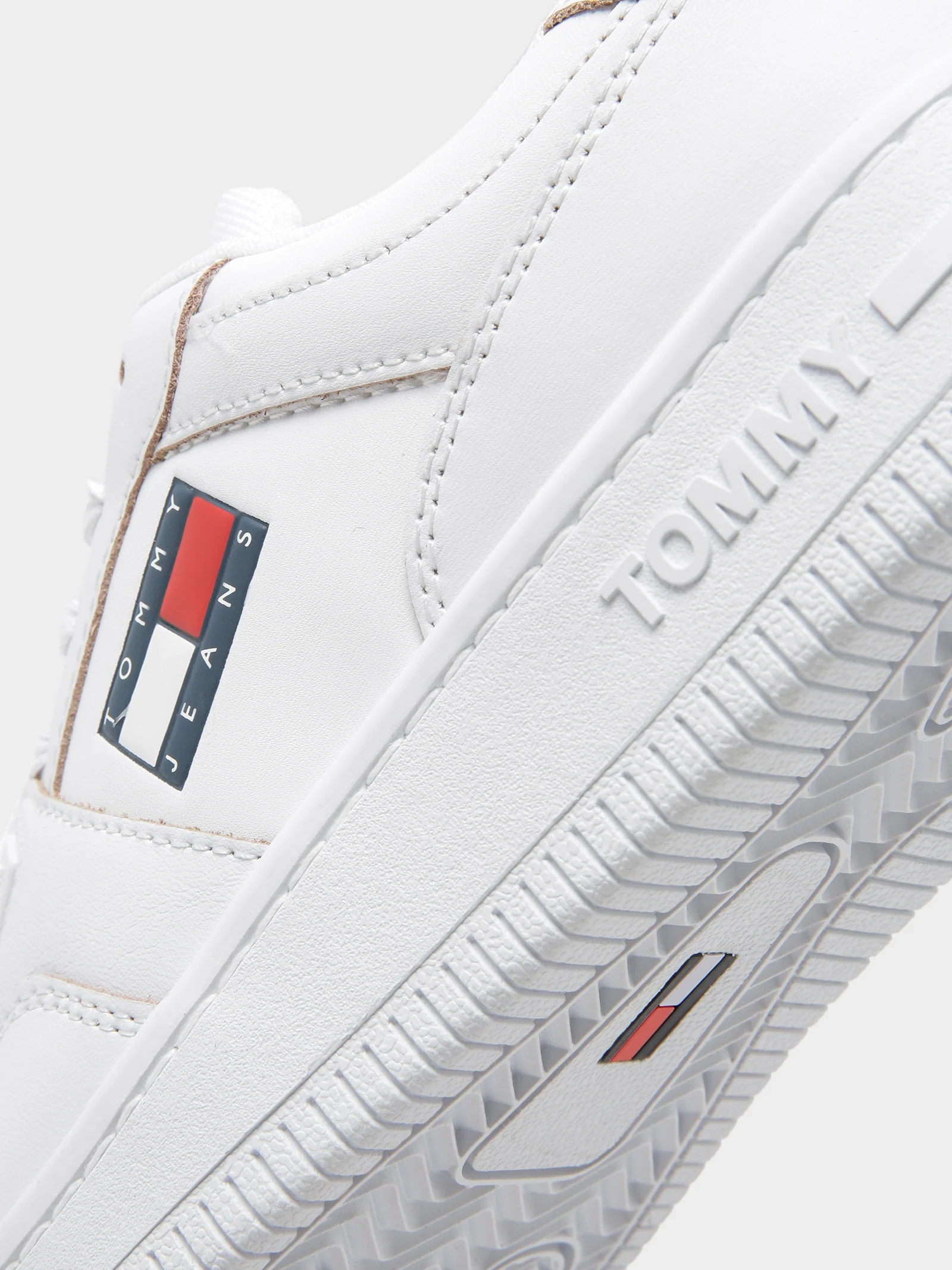 Womens Basket Tech Sneakers - Image 3