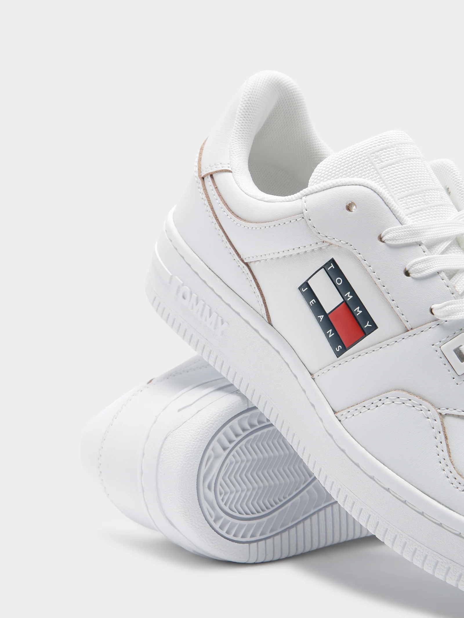 Womens Basket Tech Sneakers - Image 5