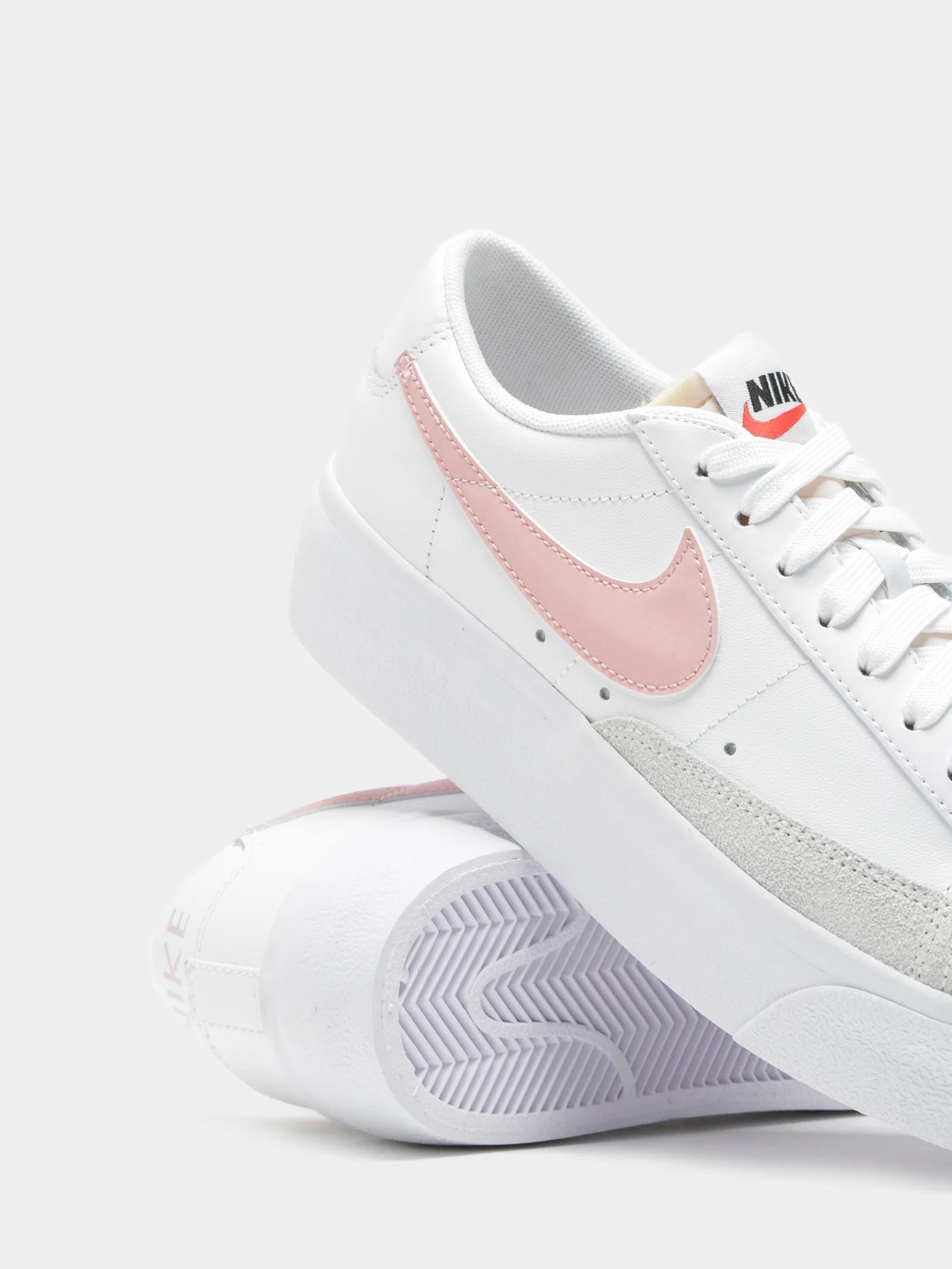 Womens Blazer Lo Platforms Sneakers - Image 5