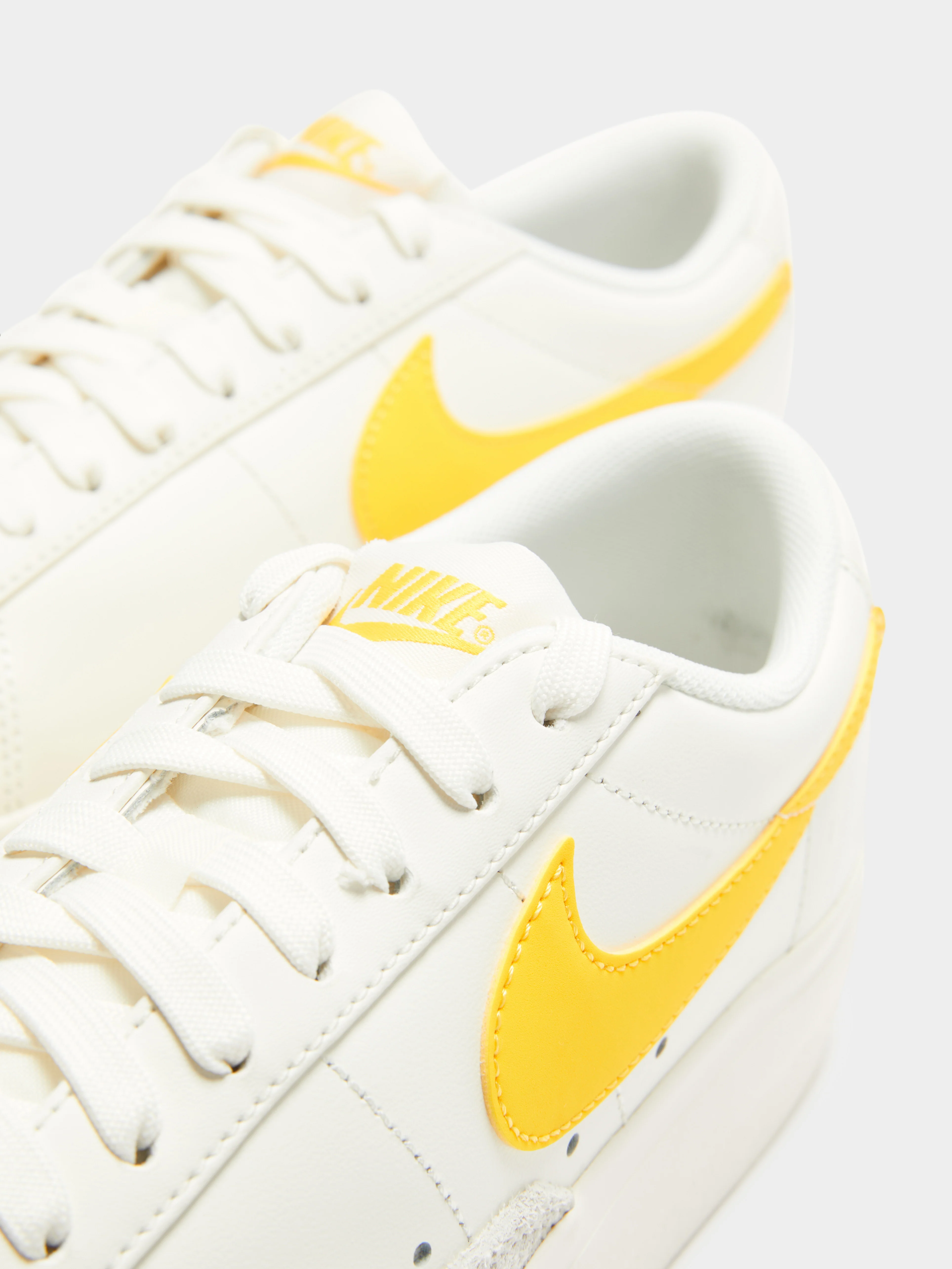 Womens Blazer Low Platform Sneakers - Image 7