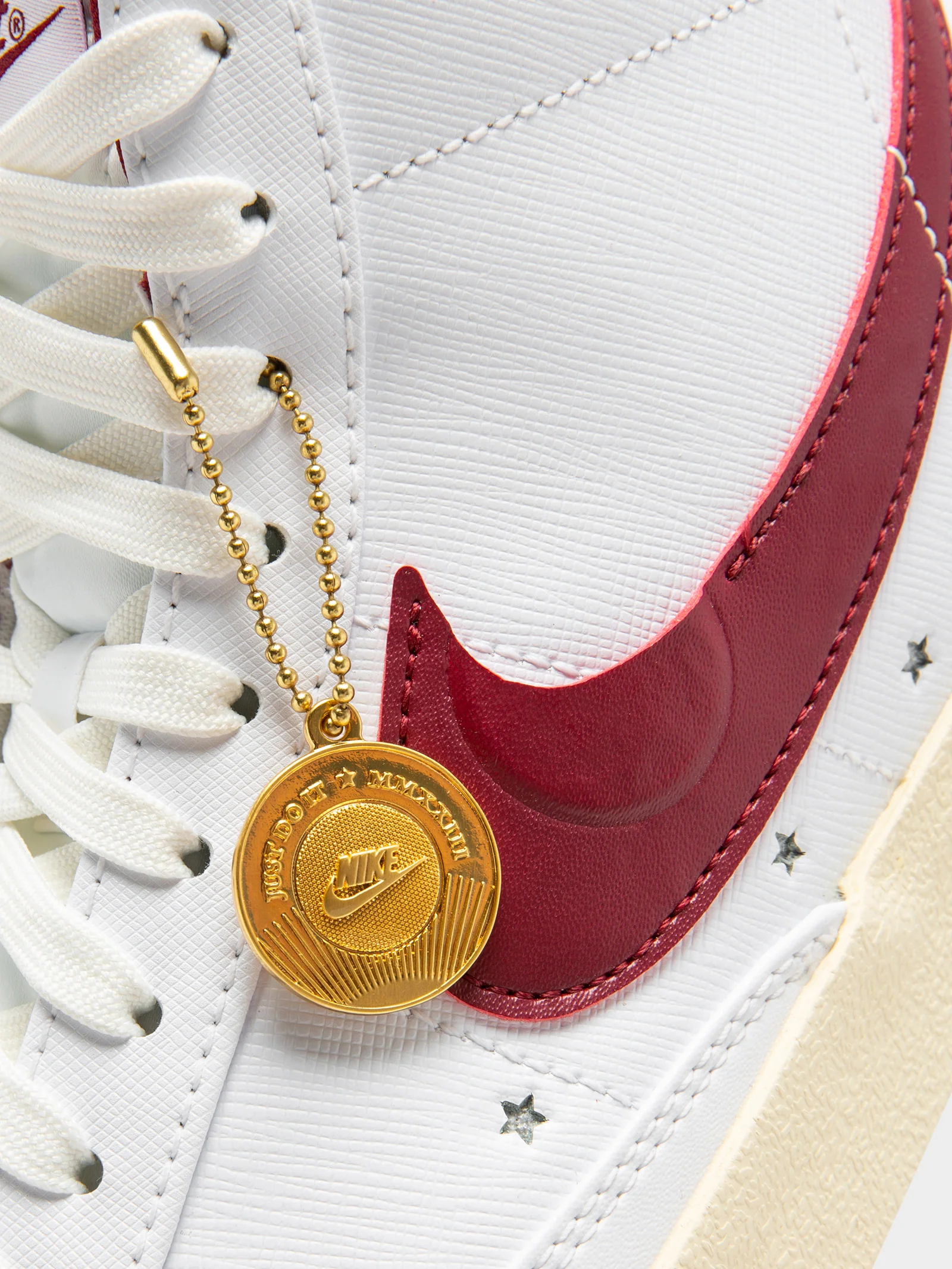 Womens Blazer Mid 77' Sneakers - Image 4