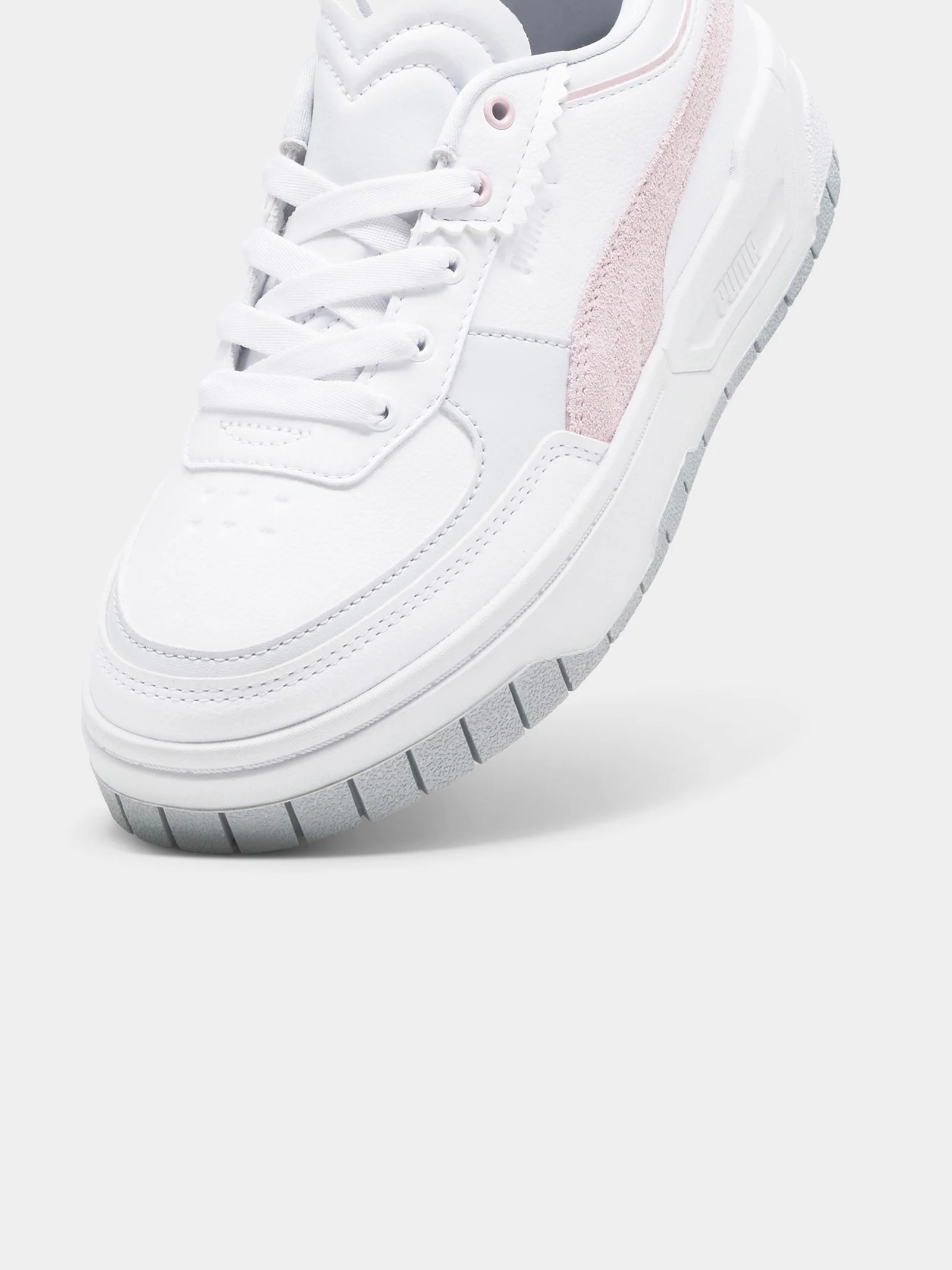 Womens Cali Dream Queen of 3s Sneakers - Image 3