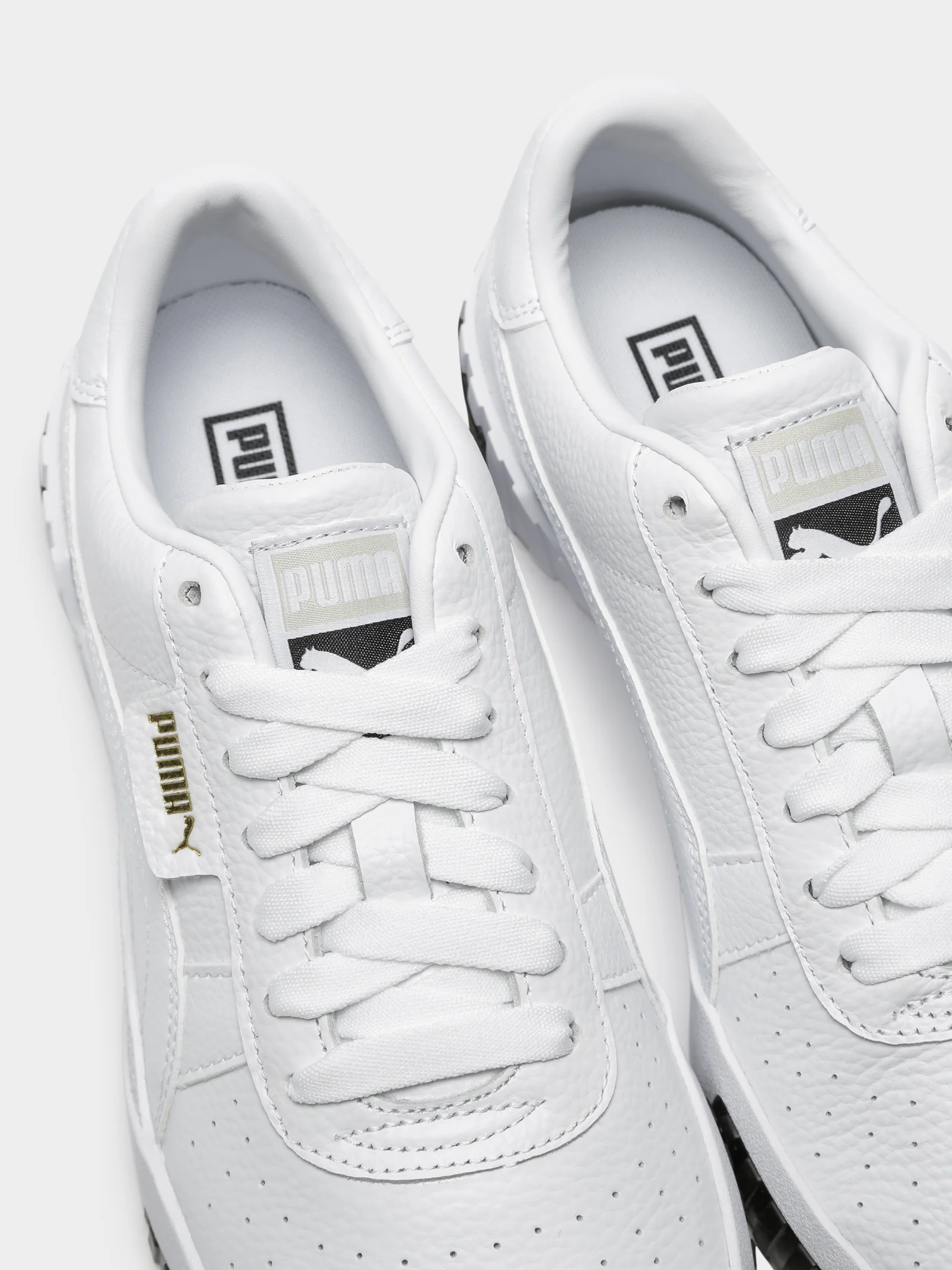Womens Cali Sneaker - Image 3